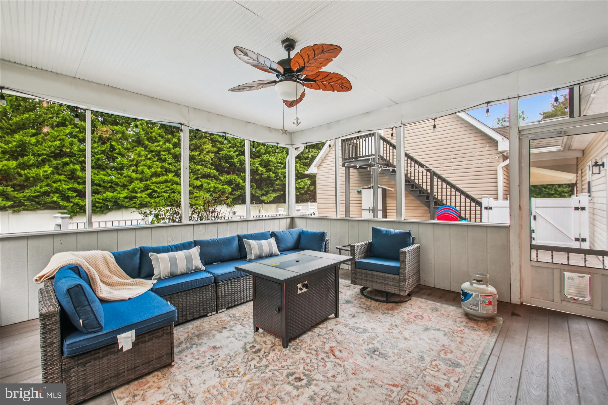 MILLERSVILLE - Residential