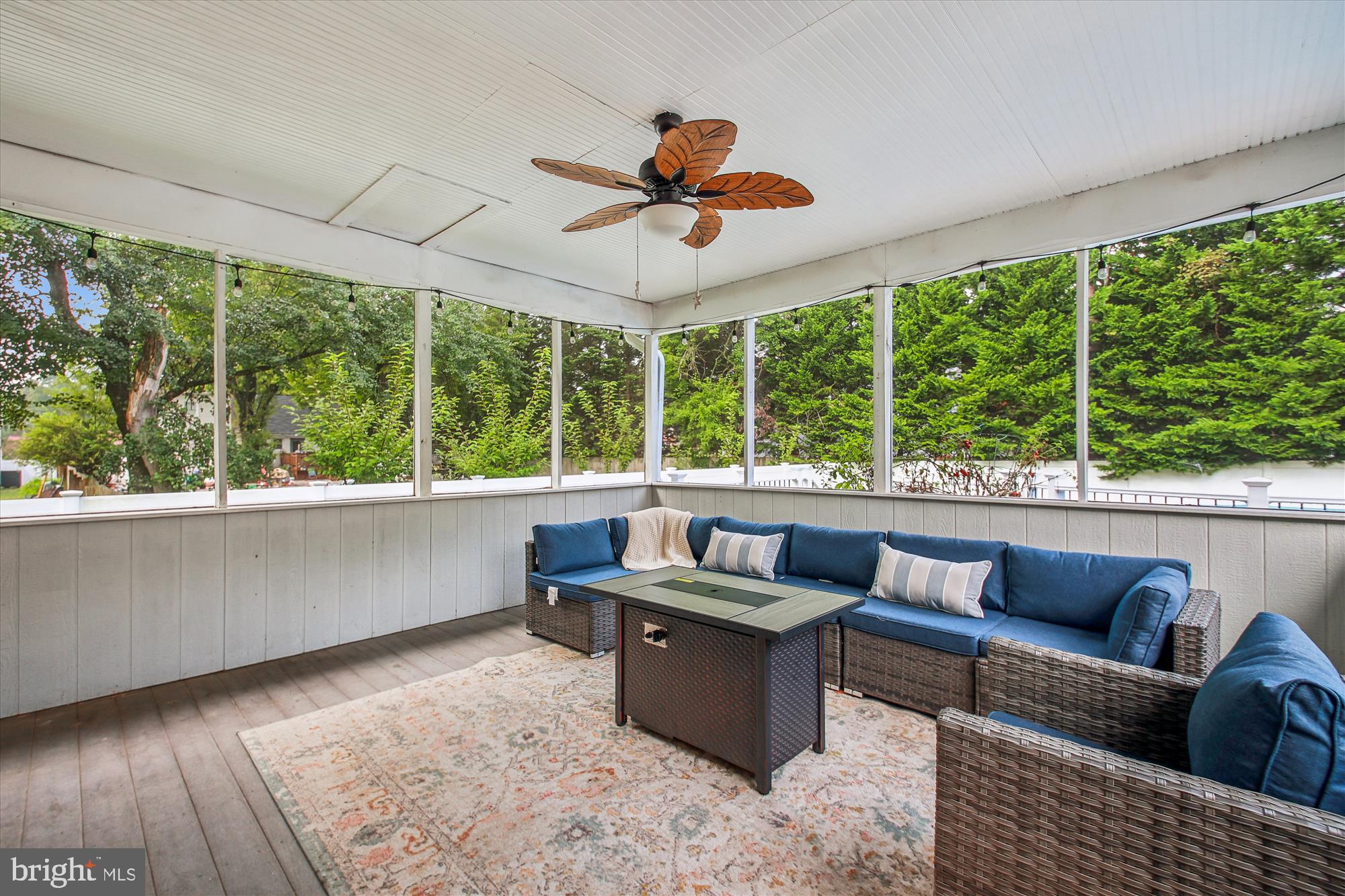 MILLERSVILLE - Residential