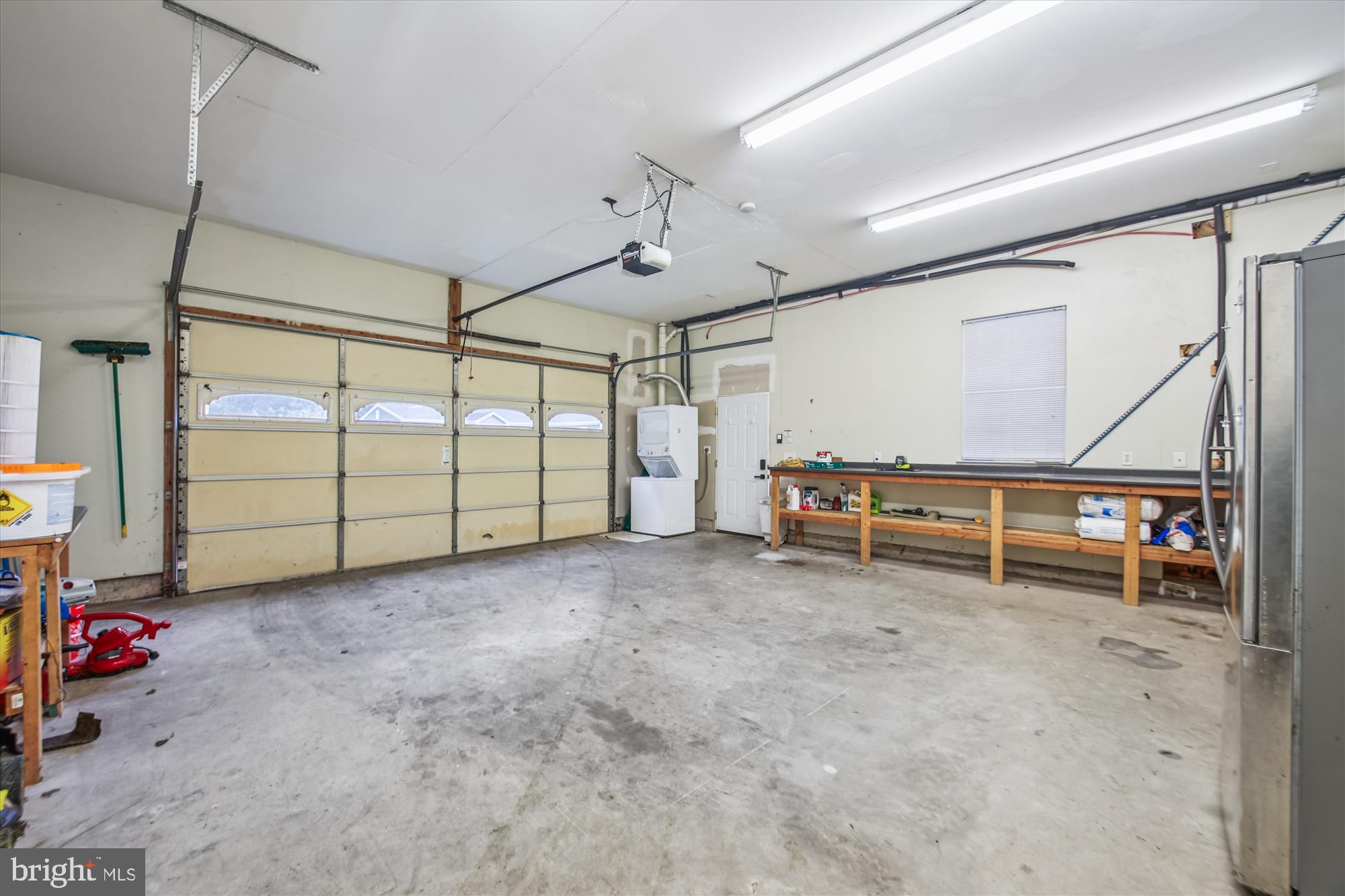 MILLERSVILLE - Residential