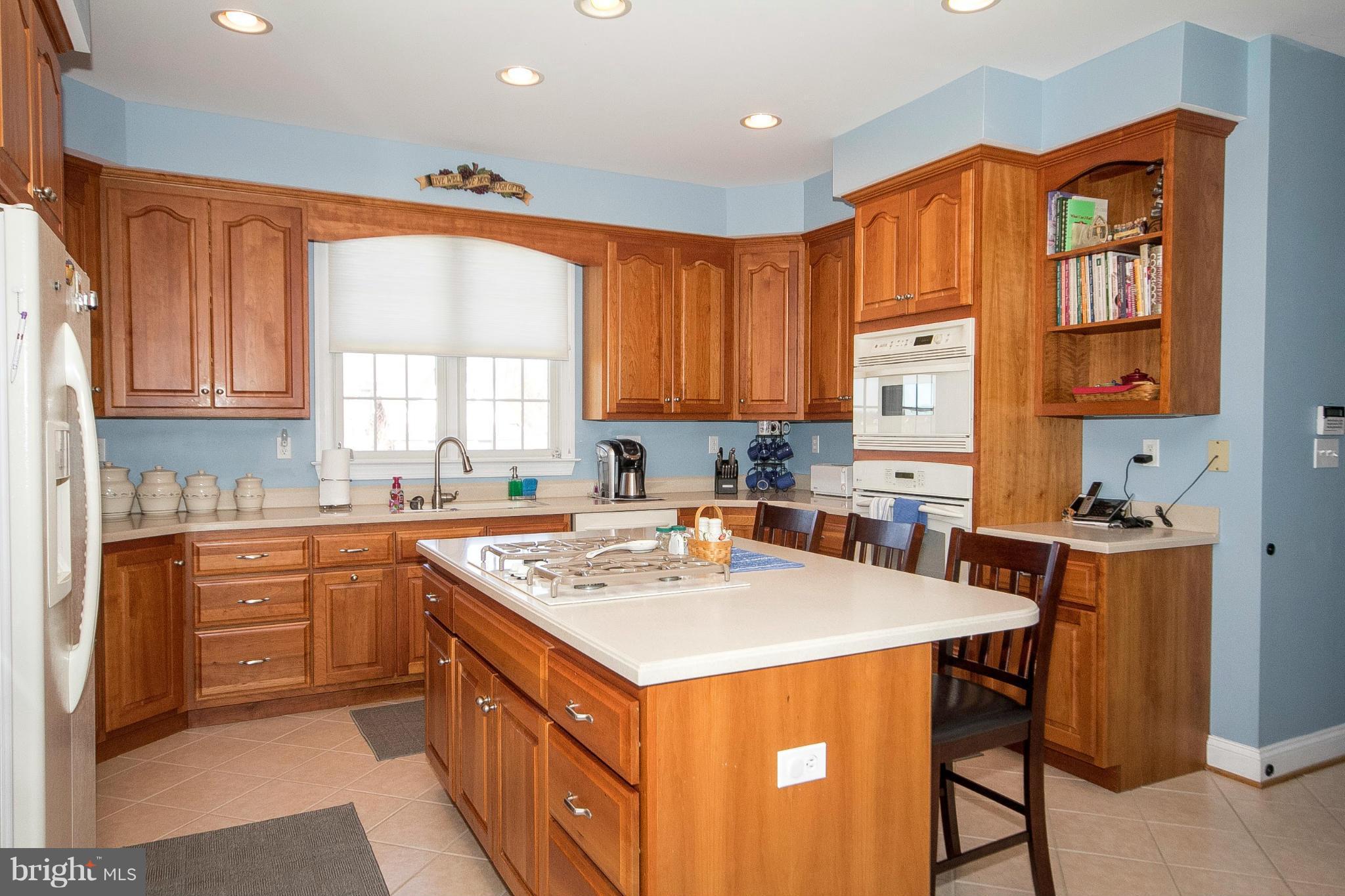 DOVES CREST - Residential