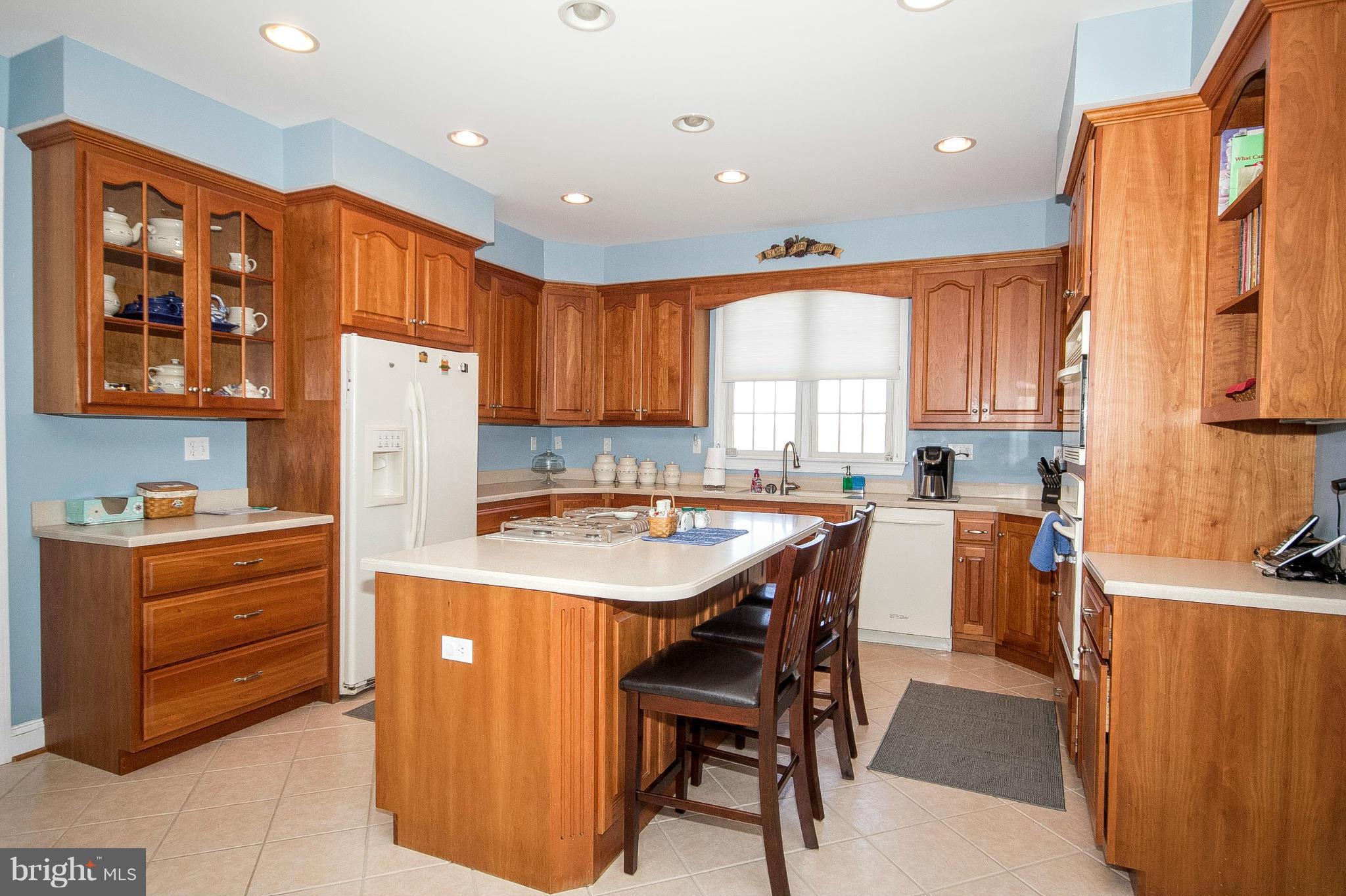 DOVES CREST - Residential