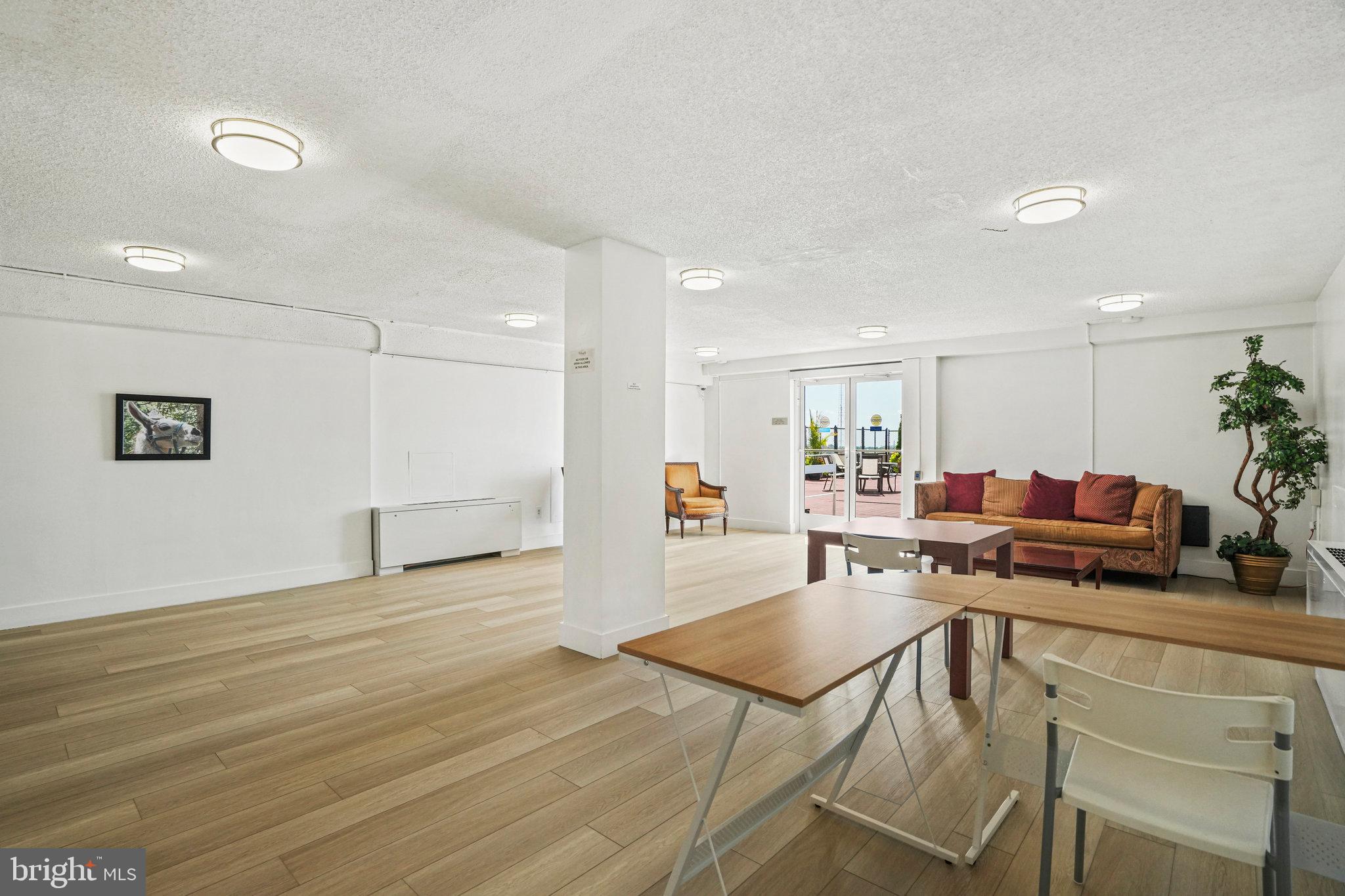 WILLOUGHBY OF CHEVY CHASE - Residential