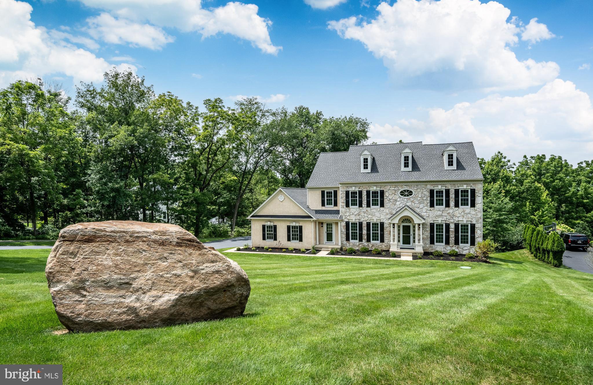 1021 RIDGEHAVEN ROAD
