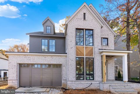 5206 12TH STREET N ARLINGTON VA 22205