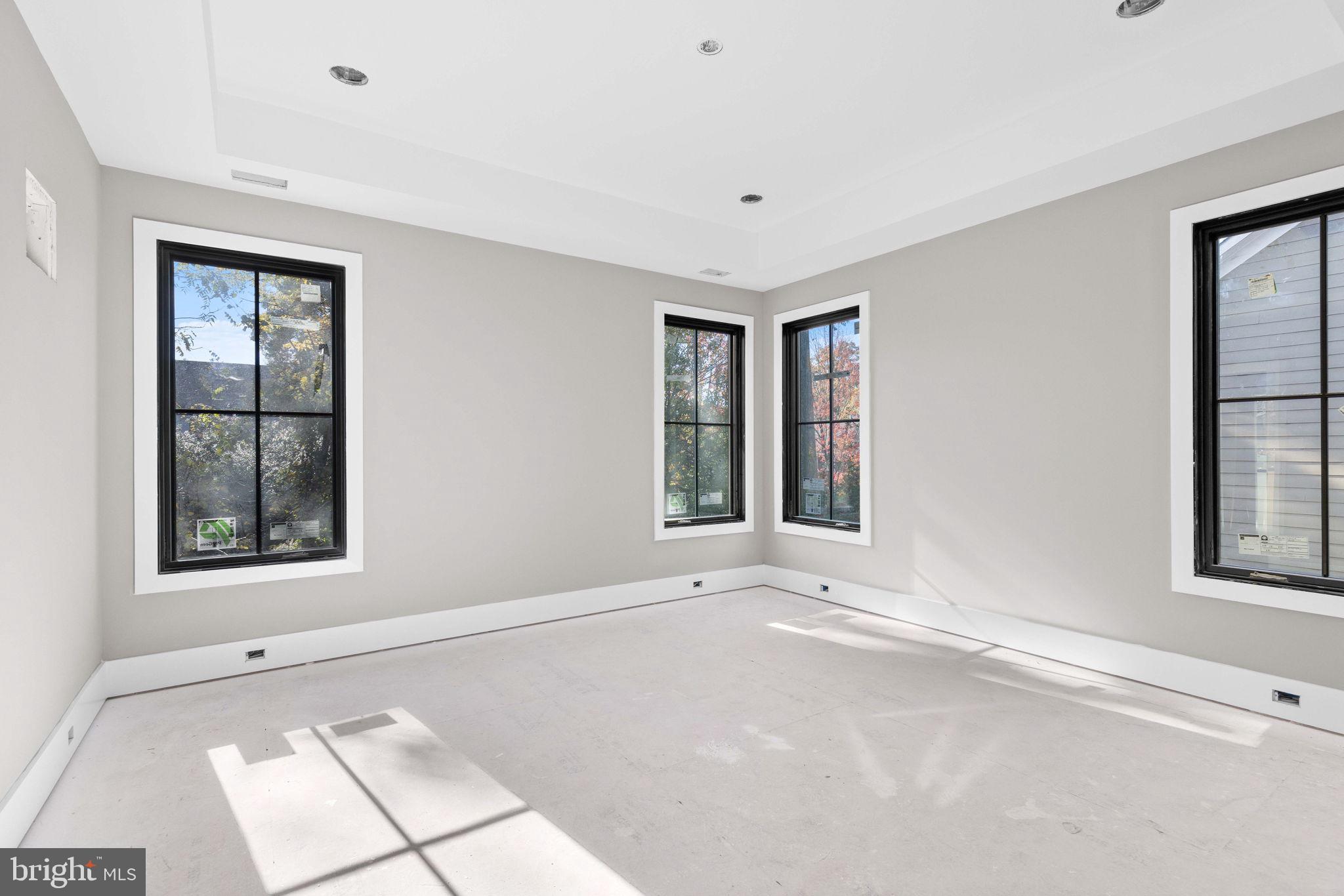 LACEY FOREST - Residential