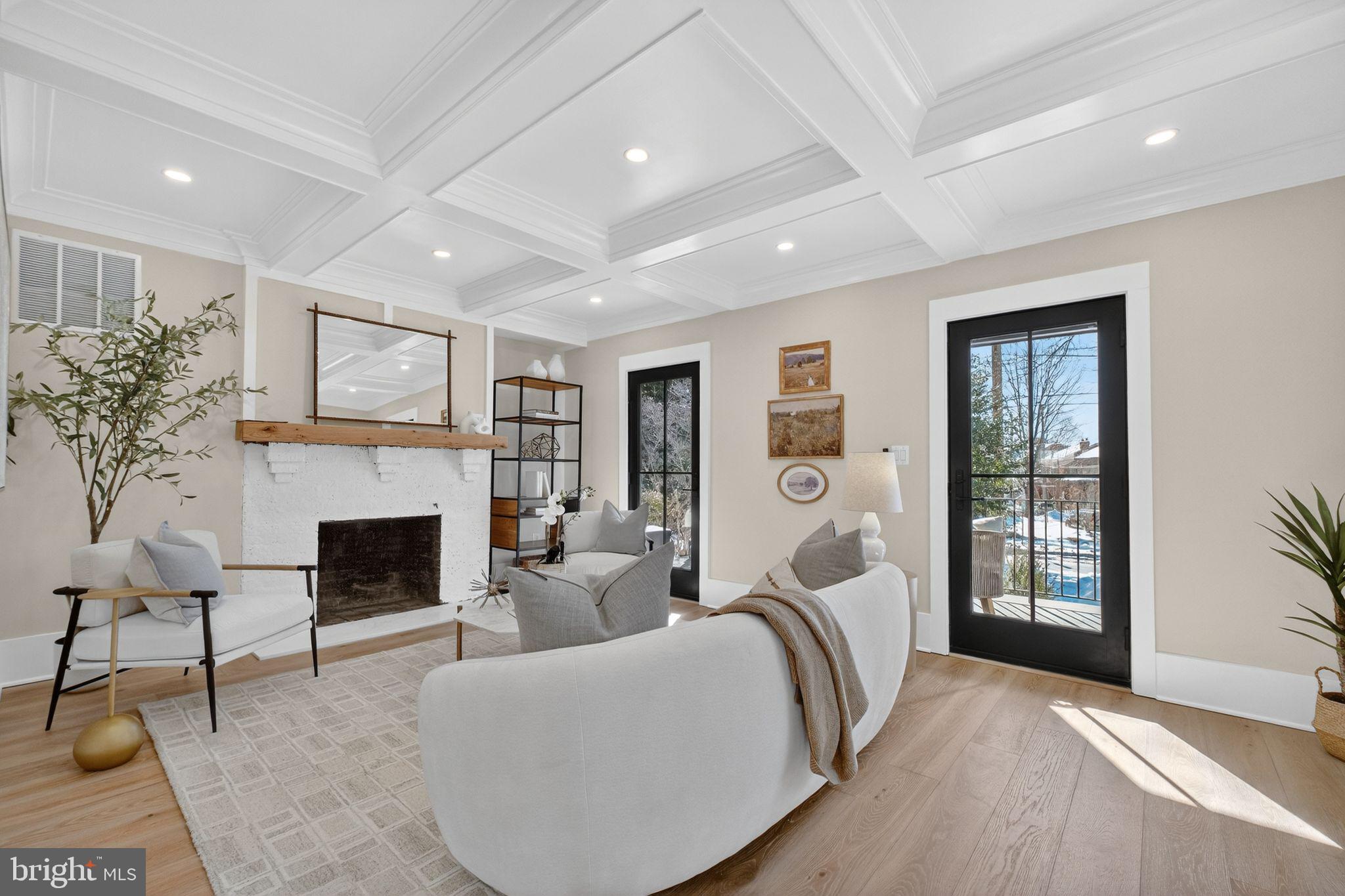 4121 MILITARY ROAD NW