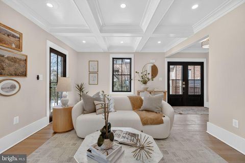 4121 MILITARY ROAD NW WASHINGTON DC 20015