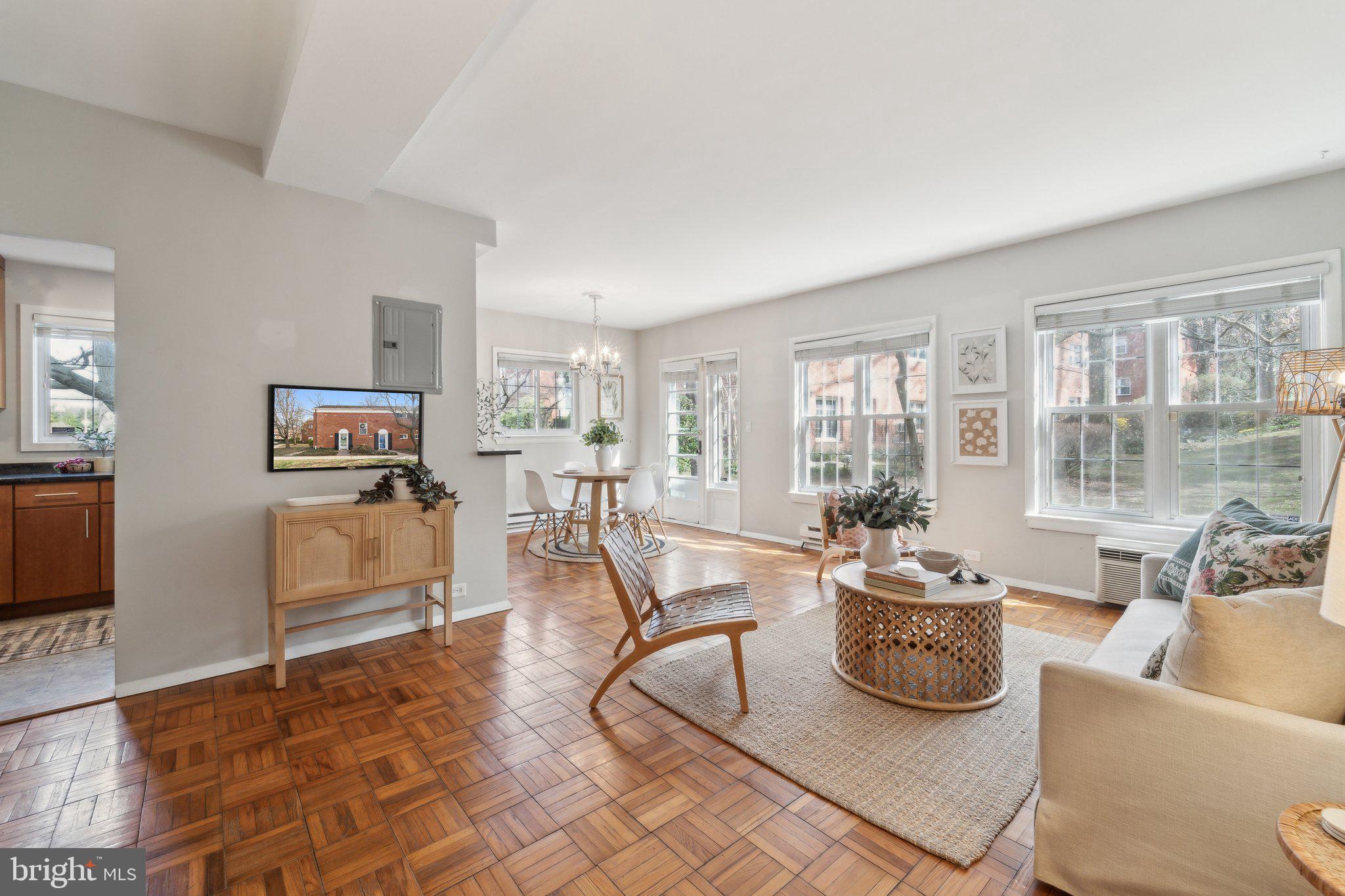 PARKFAIRFAX - Residential