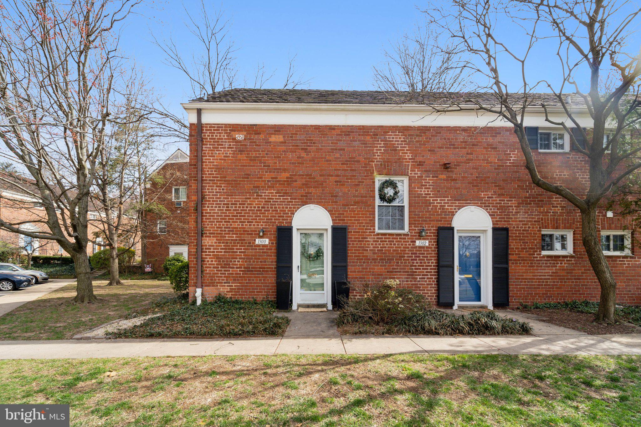 PARKFAIRFAX - Residential