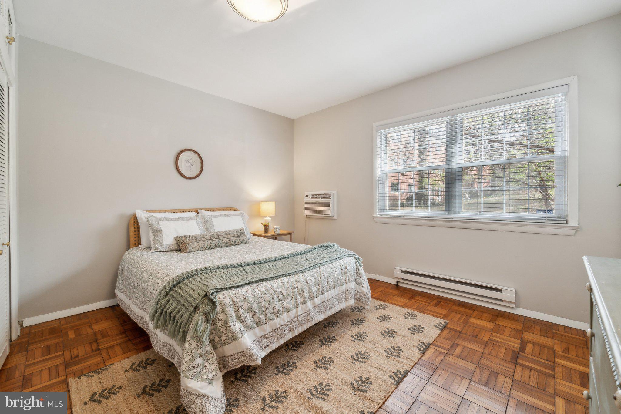 PARKFAIRFAX - Residential