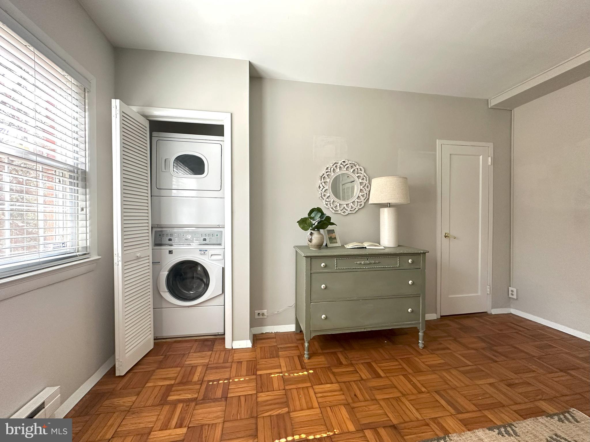 PARKFAIRFAX - Residential