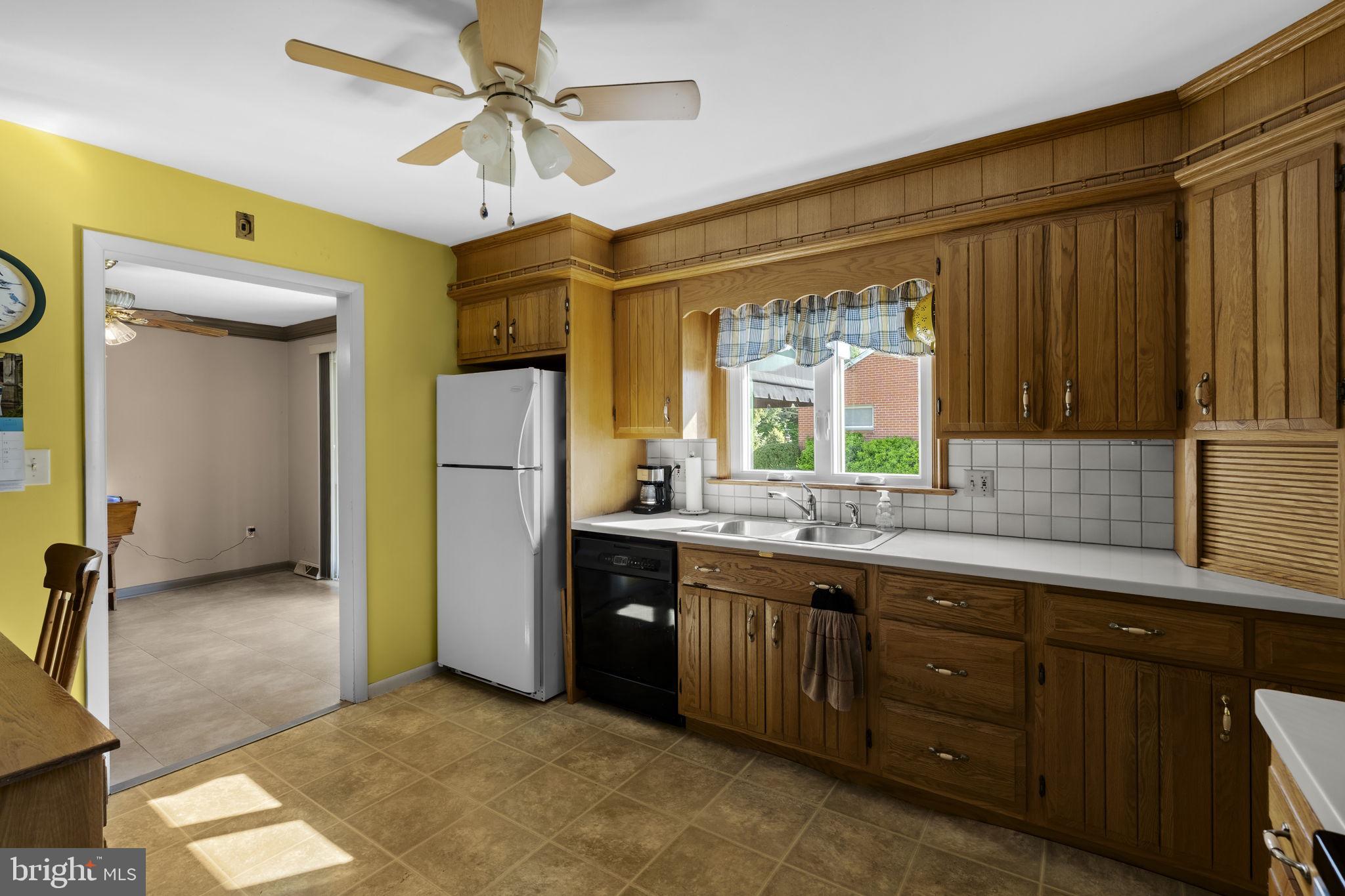 HIGHLAND ACRES - Residential