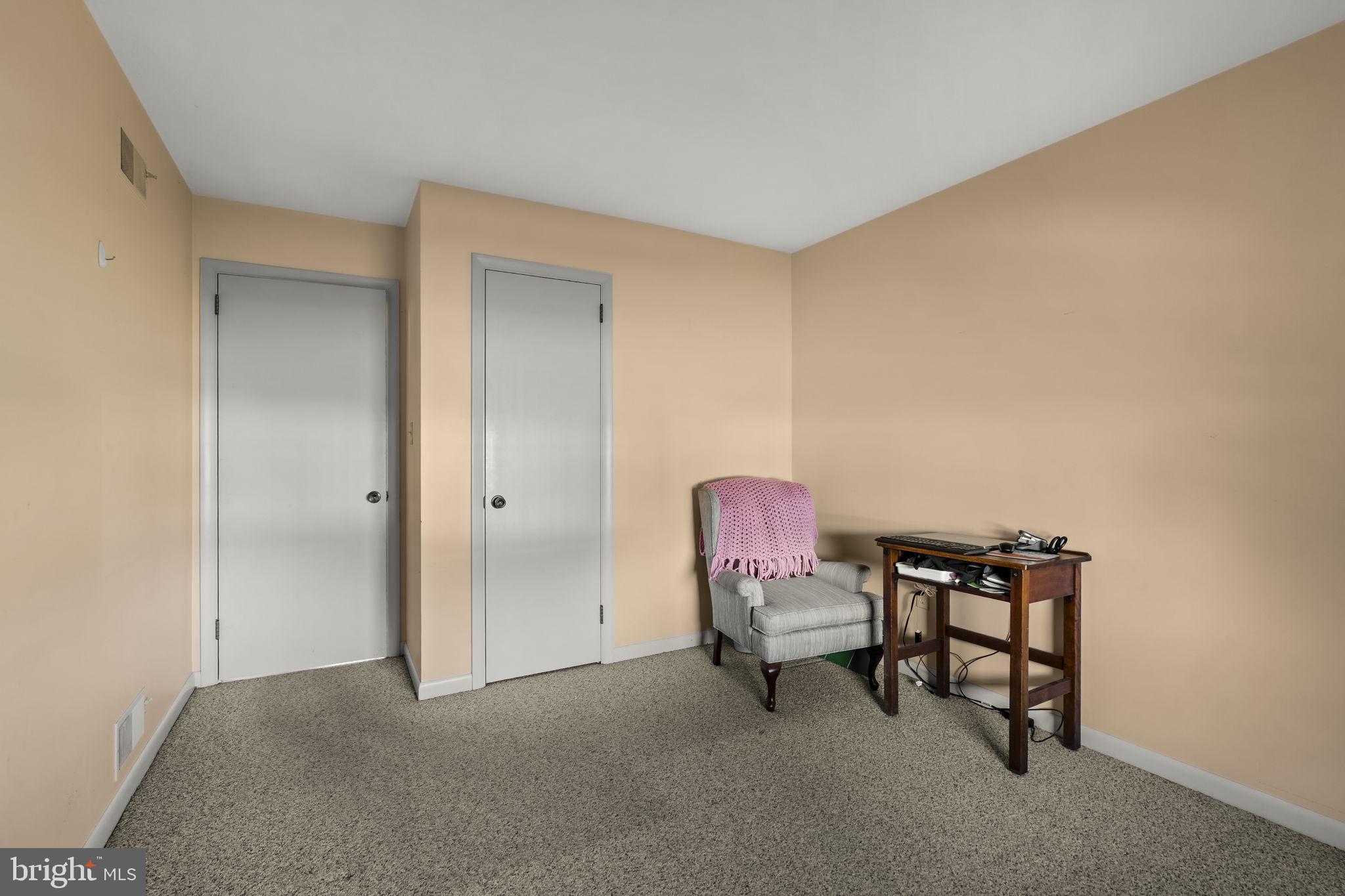 HIGHLAND ACRES - Residential