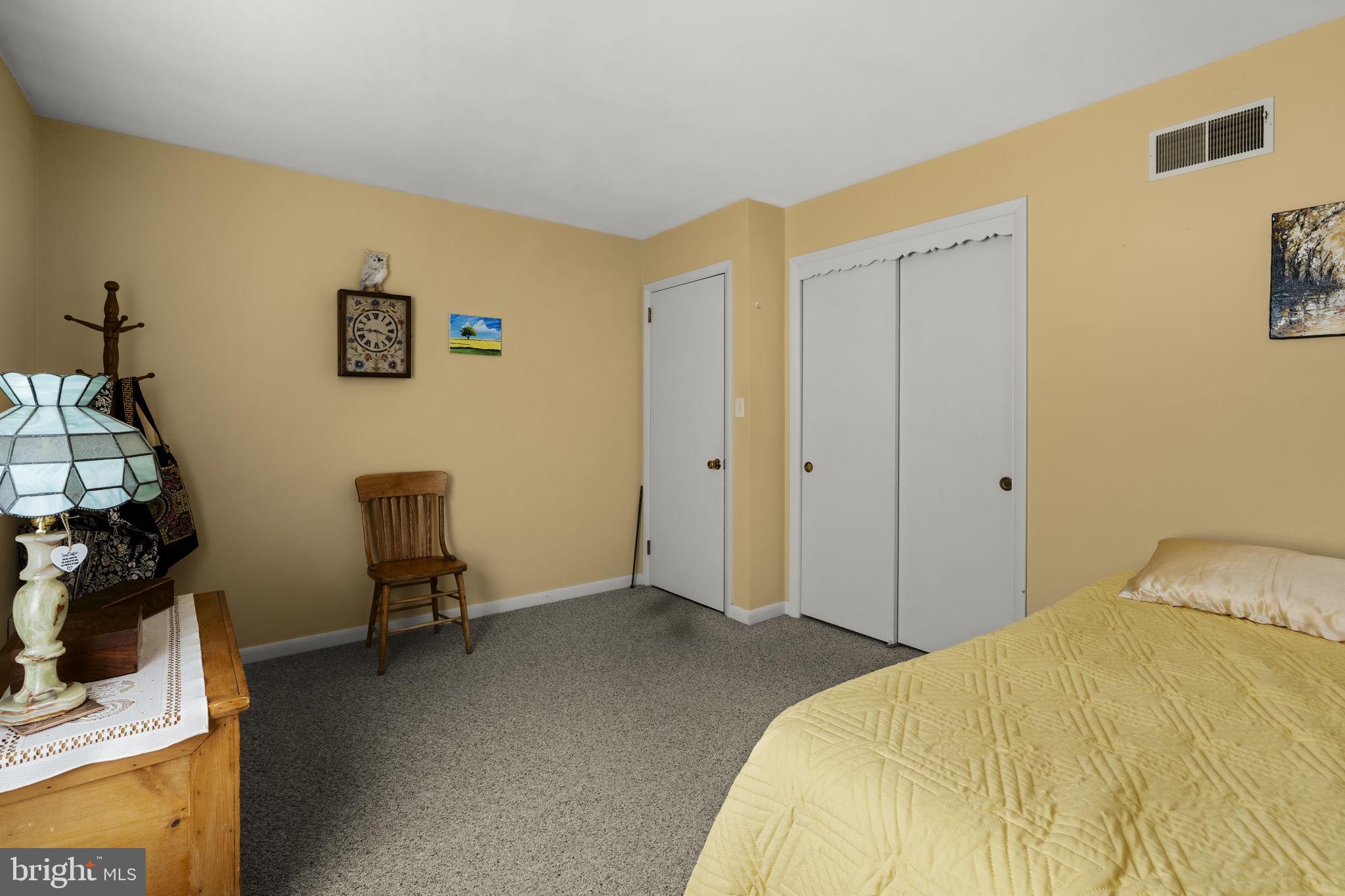 HIGHLAND ACRES - Residential