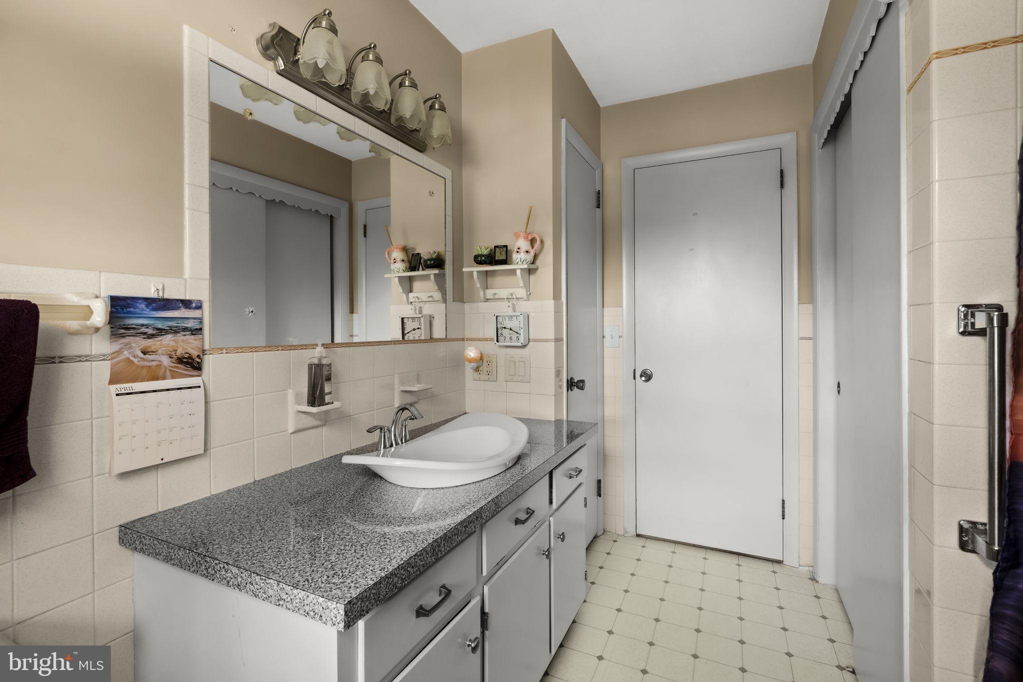 HIGHLAND ACRES - Residential