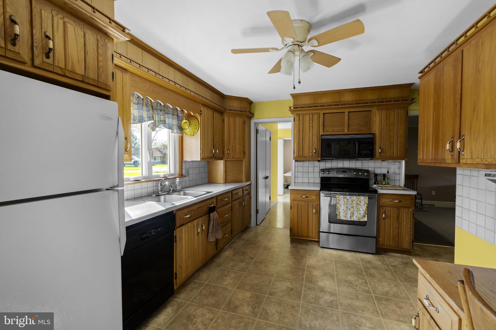 HIGHLAND ACRES - Residential