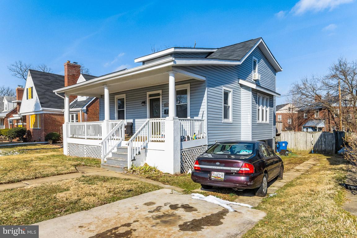 WEST FOREST PARK - Residential