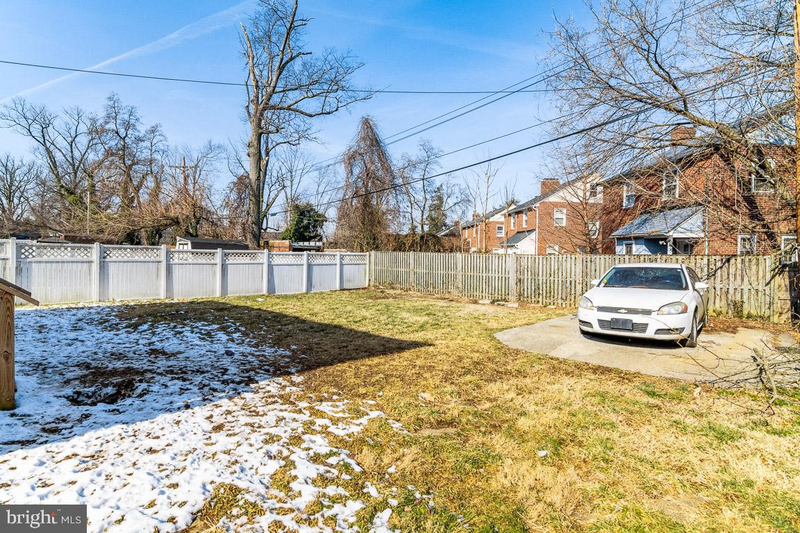 WEST FOREST PARK - Residential