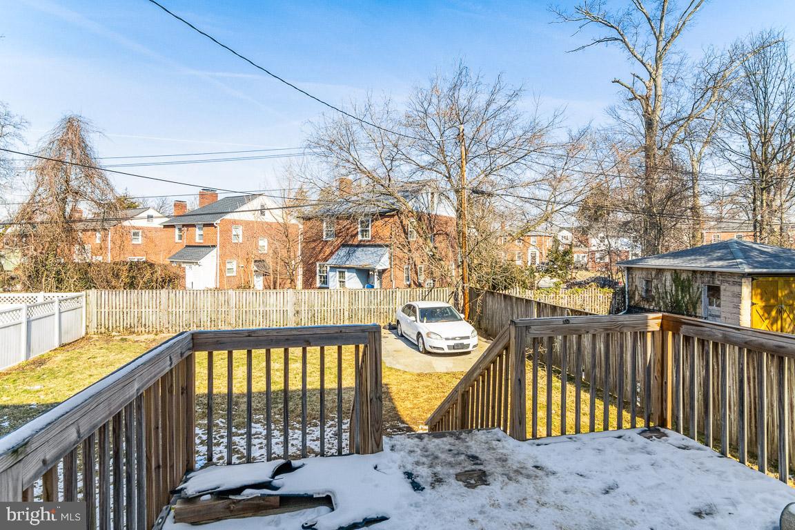 WEST FOREST PARK - Residential