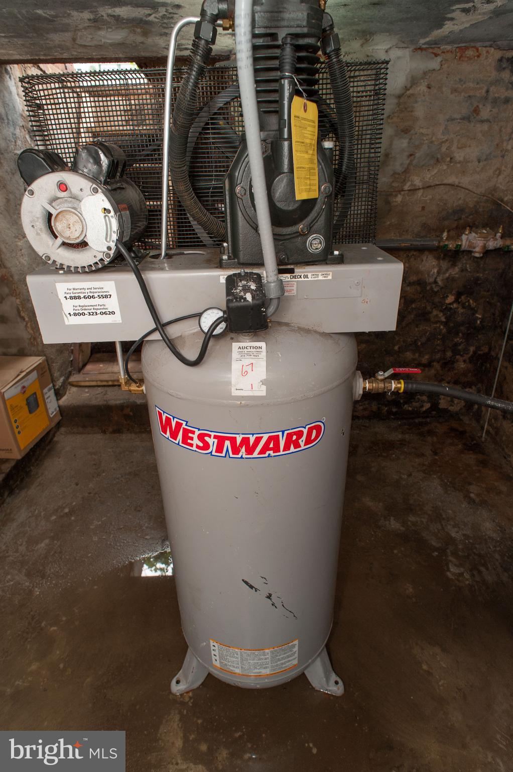 BRIDESBURG - Commercial Lease