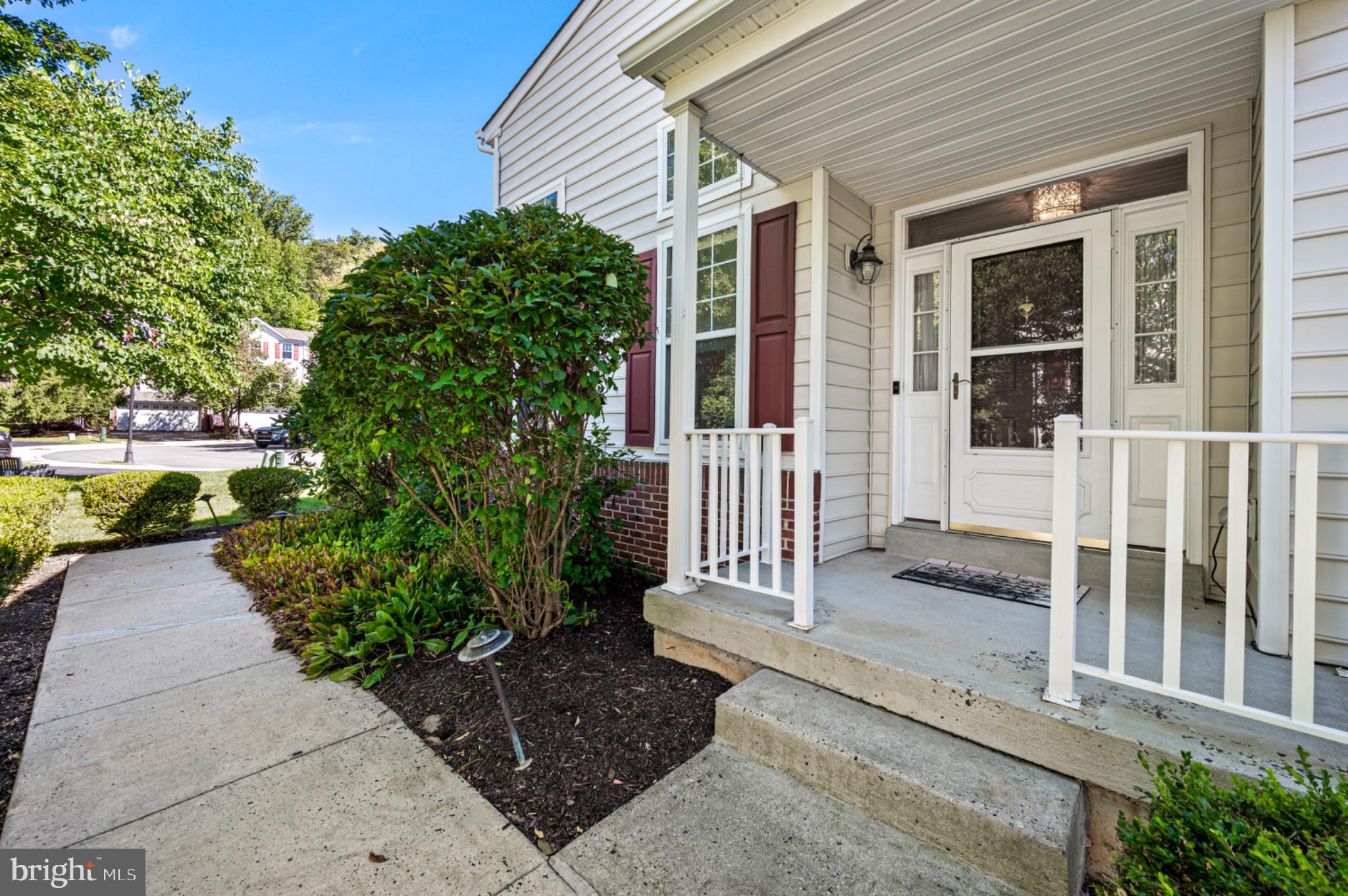 105 LONGWOOD COURT