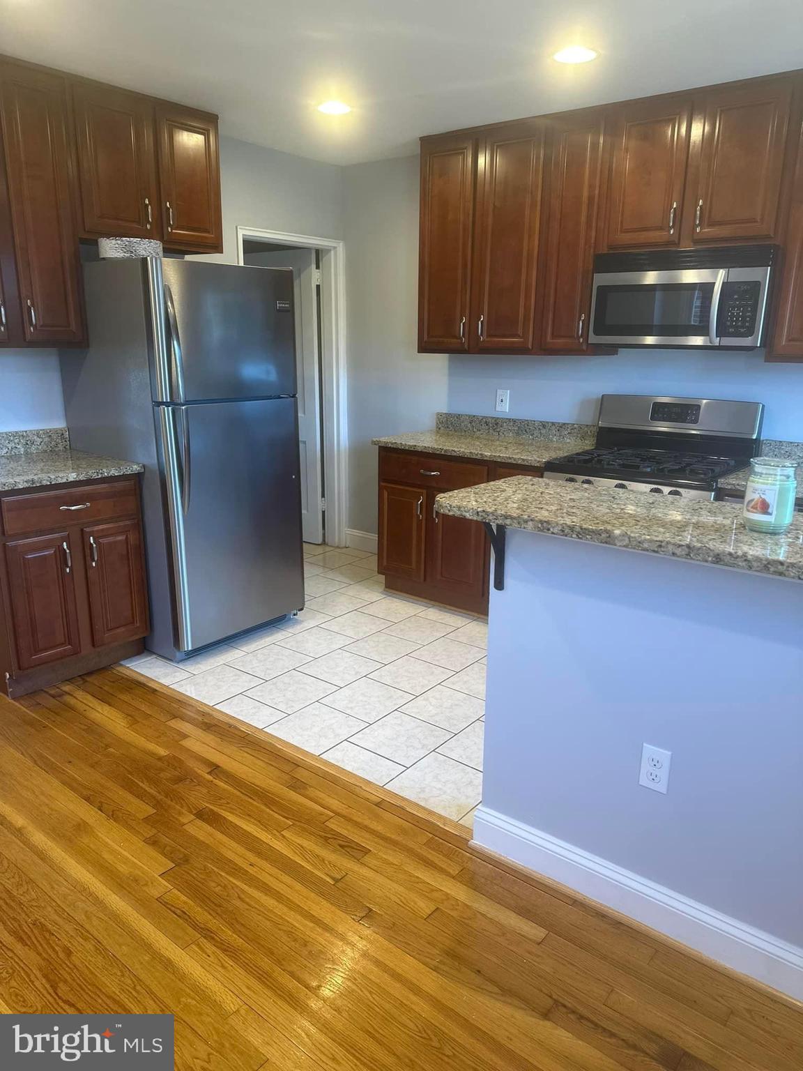 BALLARD GARDENS - Residential