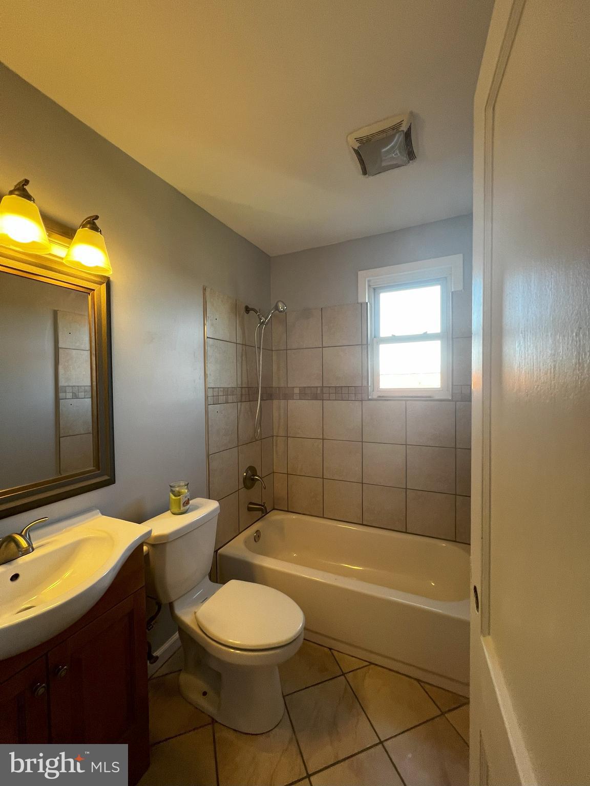 BALLARD GARDENS - Residential