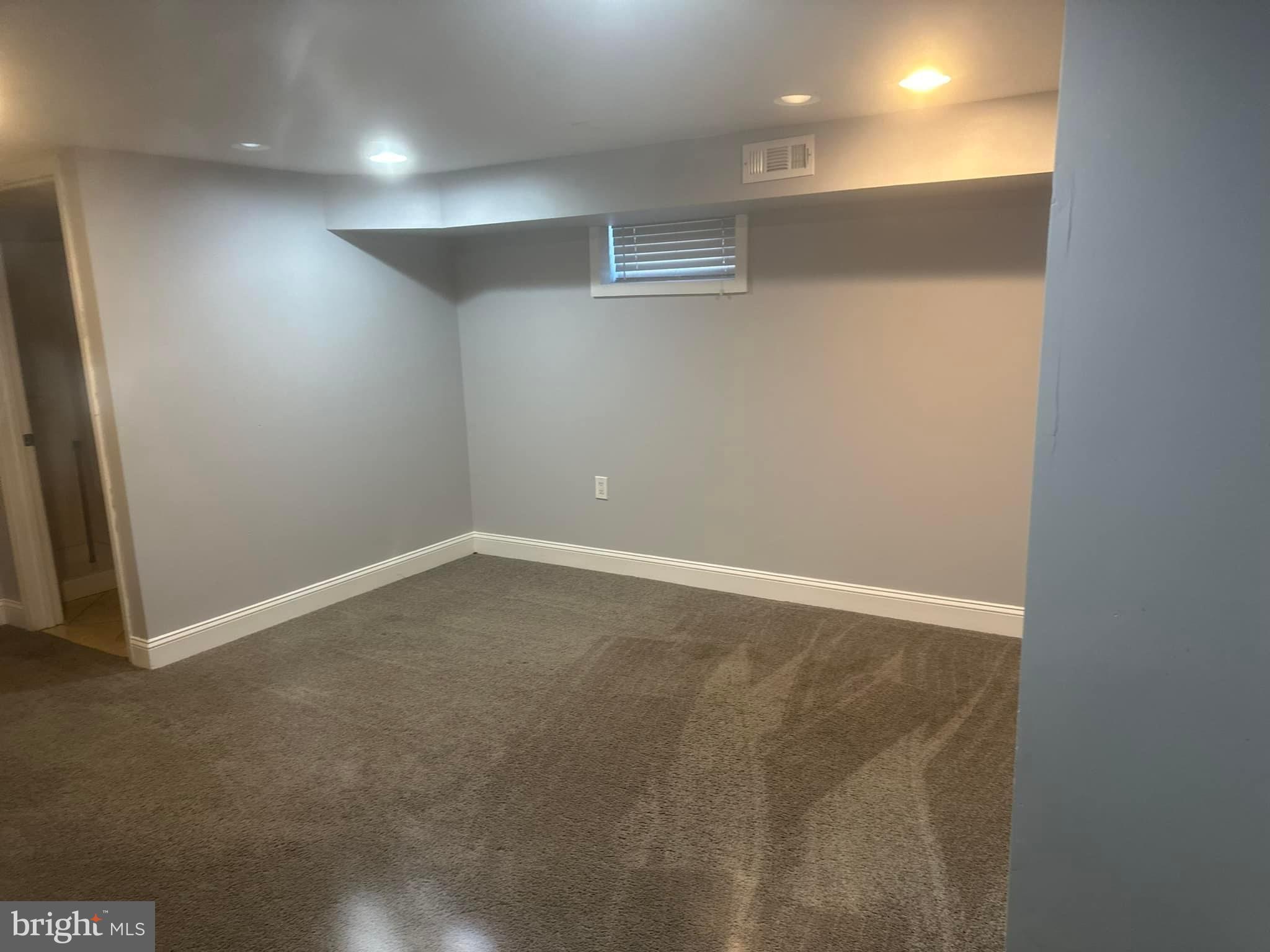 BALLARD GARDENS - Residential