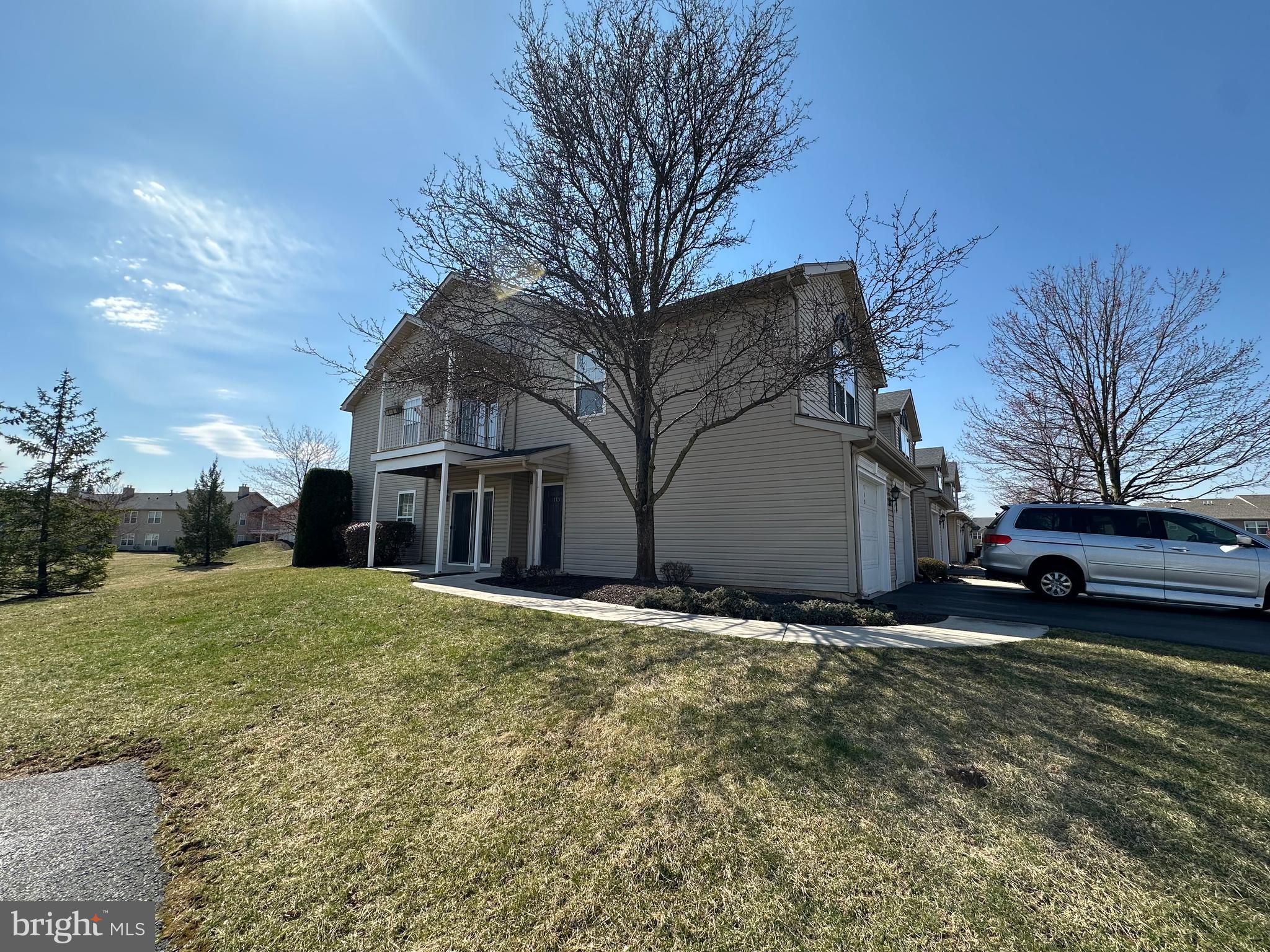 RESERVE AT HERSHEY MEADOW - Residential Lease