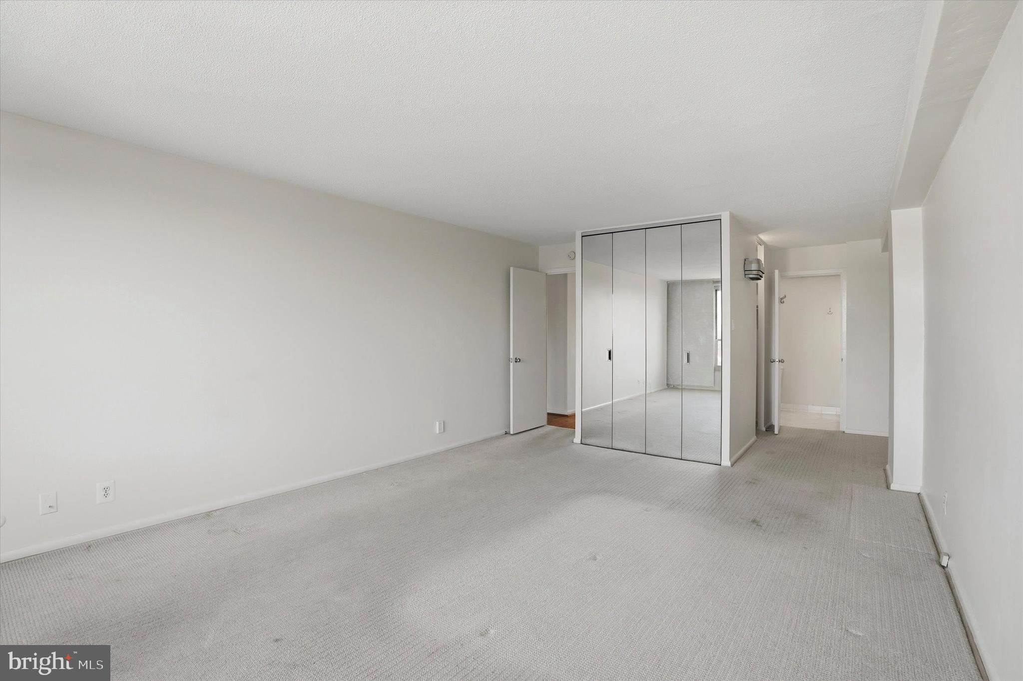 GREEN HILL - Residential