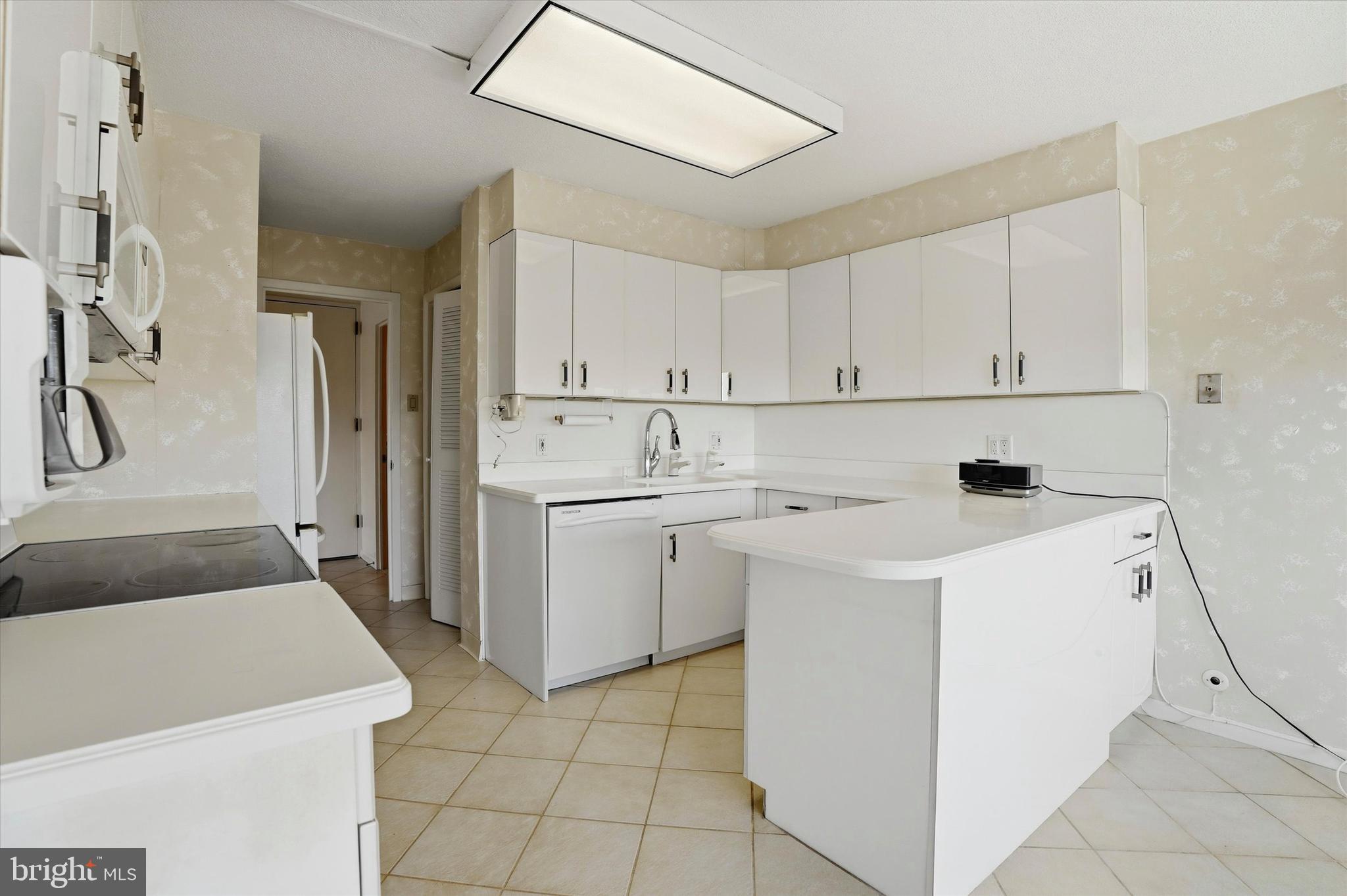 GREEN HILL - Residential