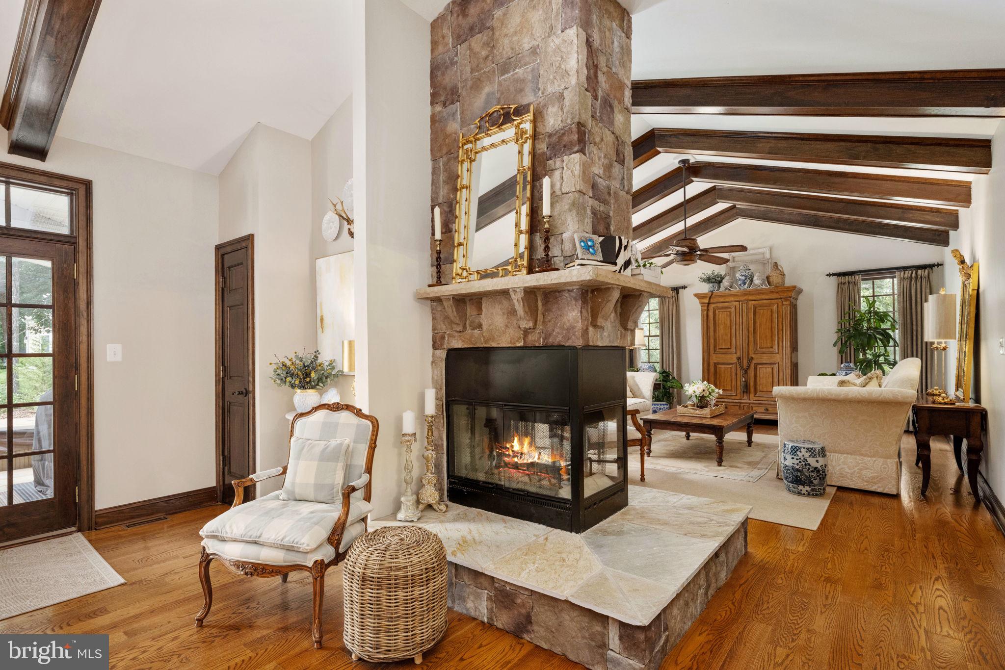 FAWN LAKE - Residential