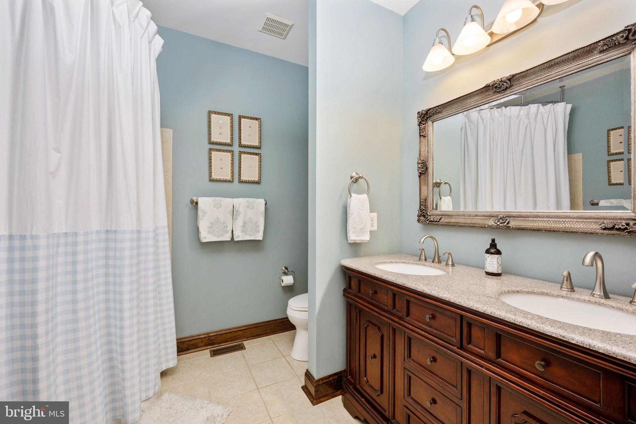 FAWN LAKE - Residential