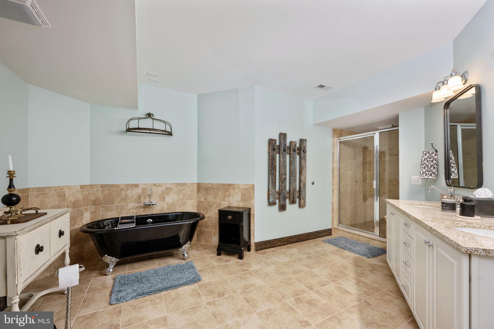 FAWN LAKE - Residential