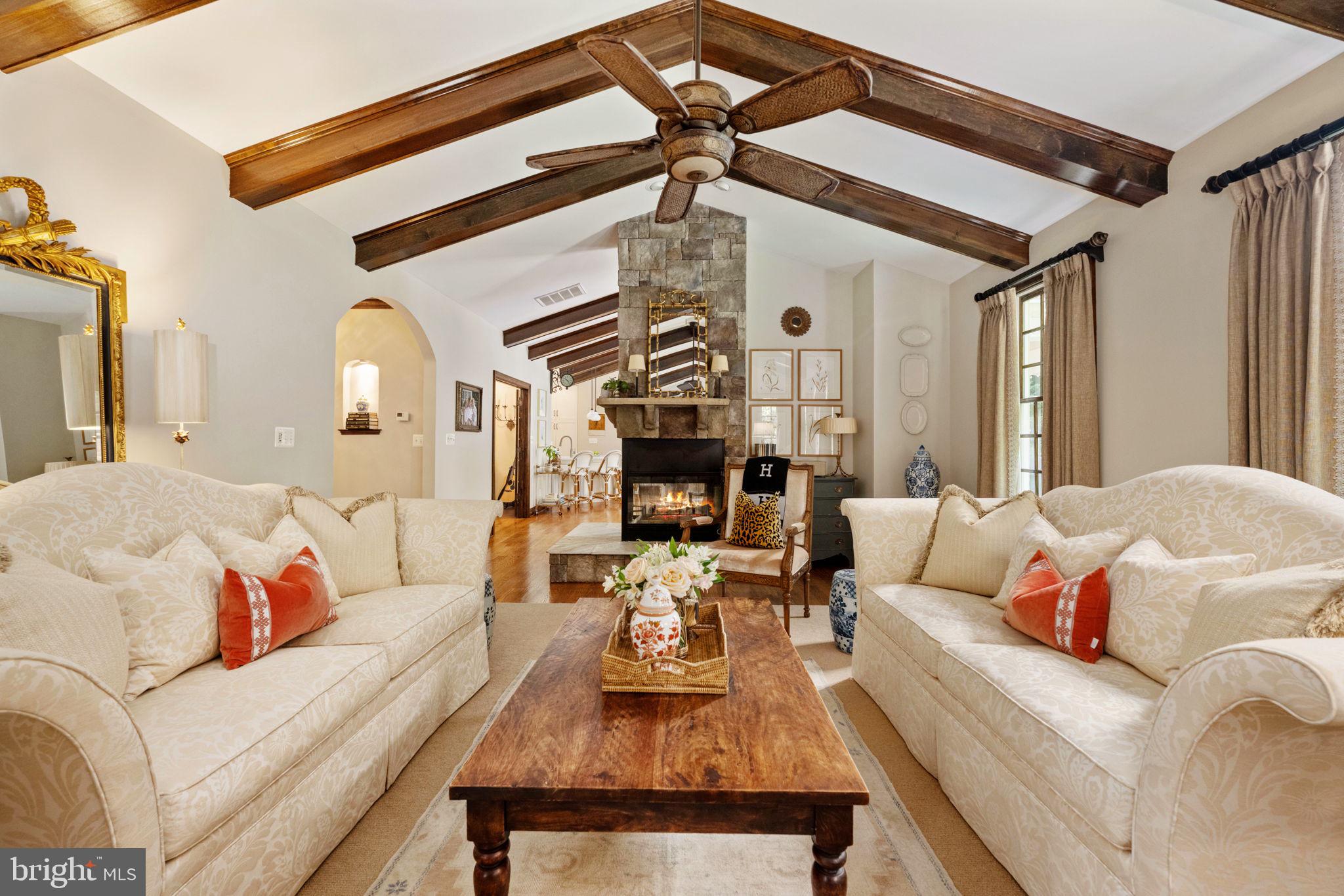 FAWN LAKE - Residential