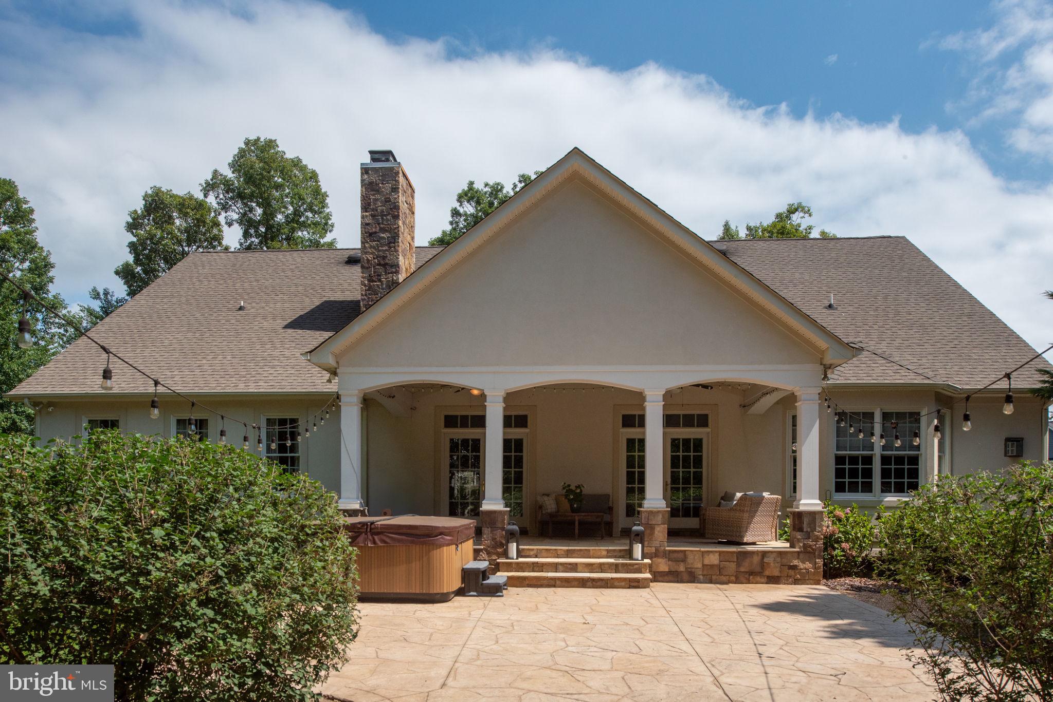 FAWN LAKE - Residential