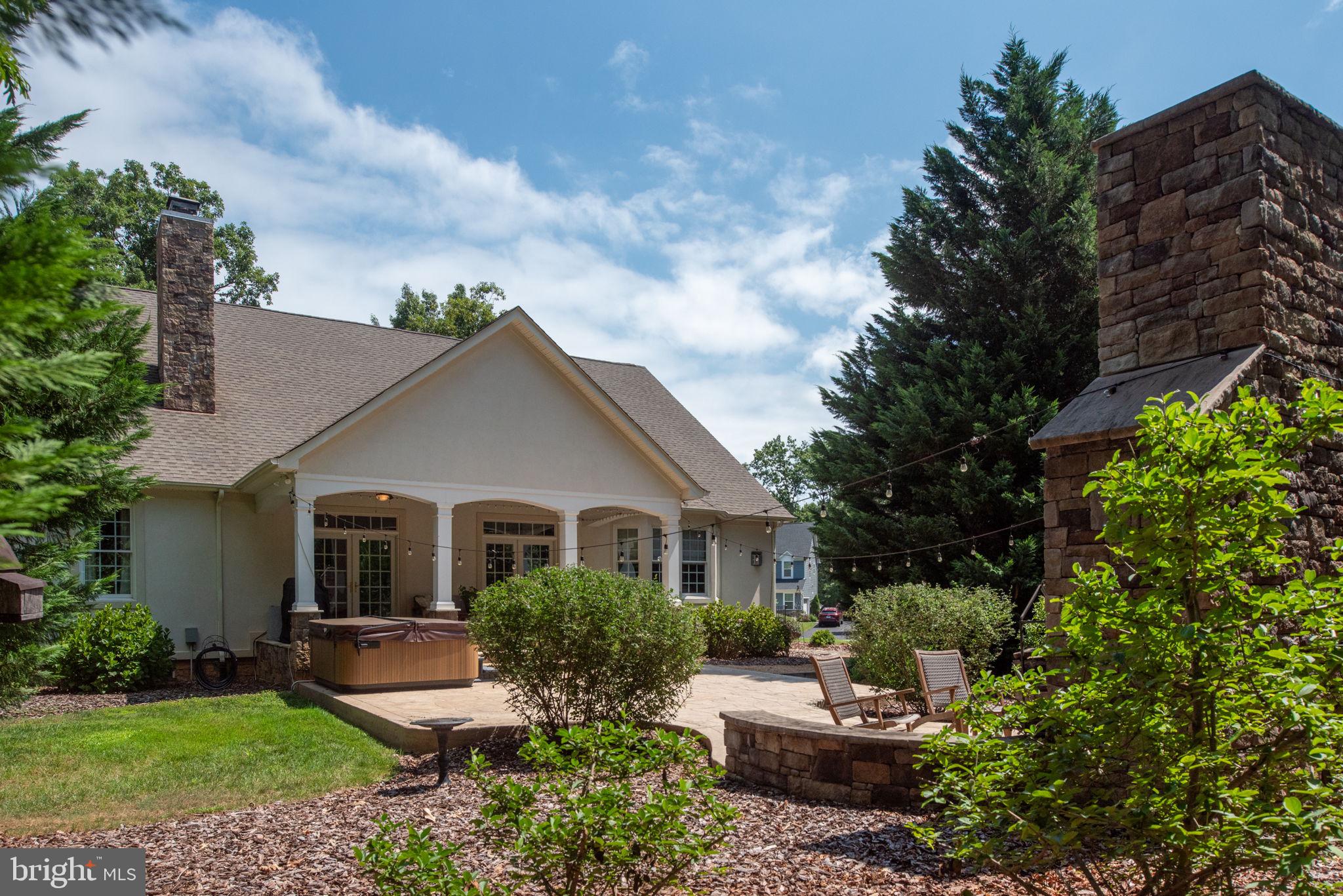 FAWN LAKE - Residential