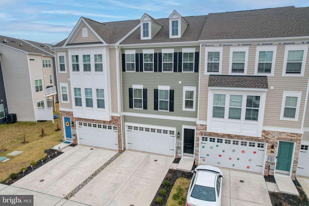 Photo of 345 Andrew Court, MIDDLETOWN, DE 19709 (MLS # DENC2095344)