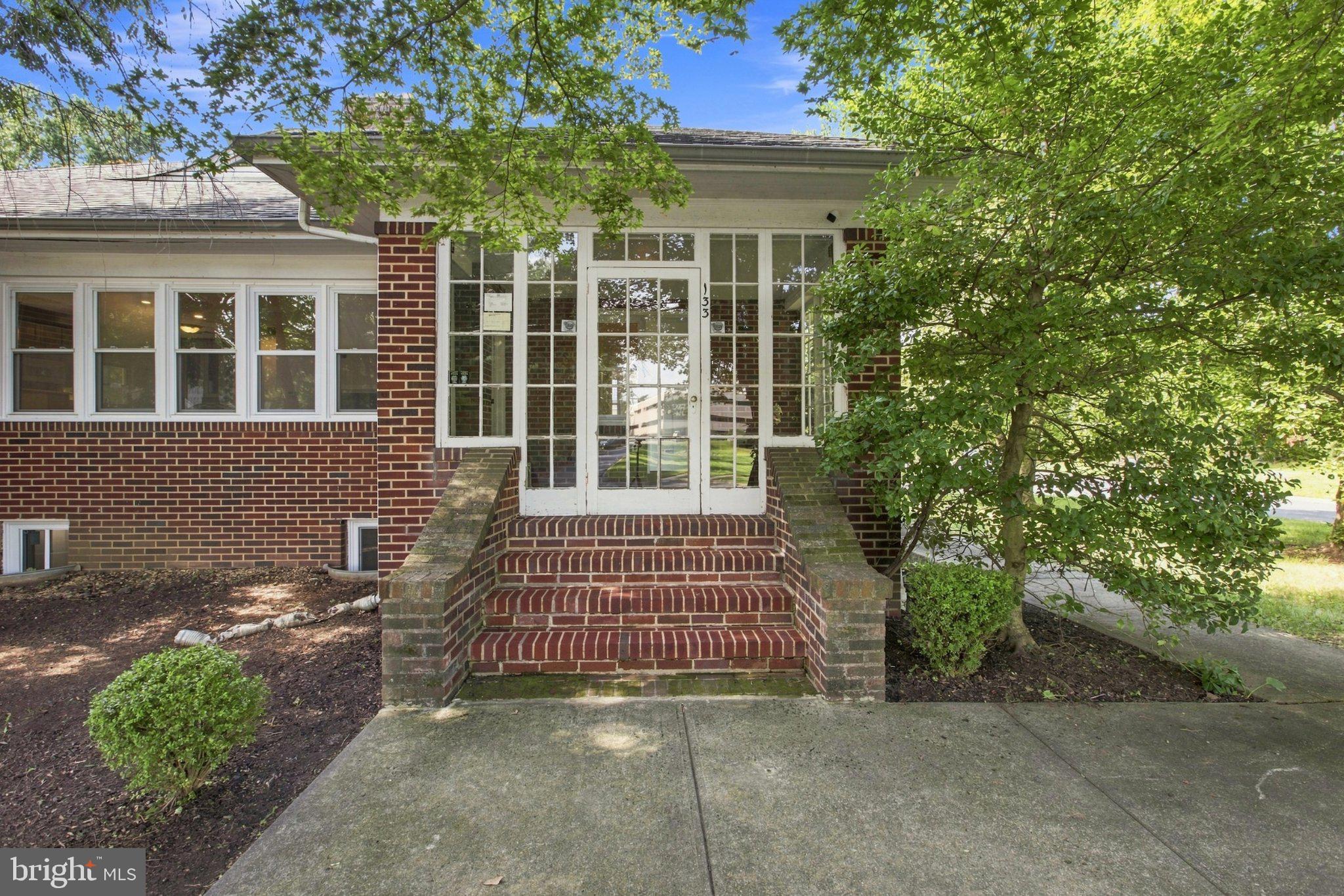 133 WARRENVILLE ROAD