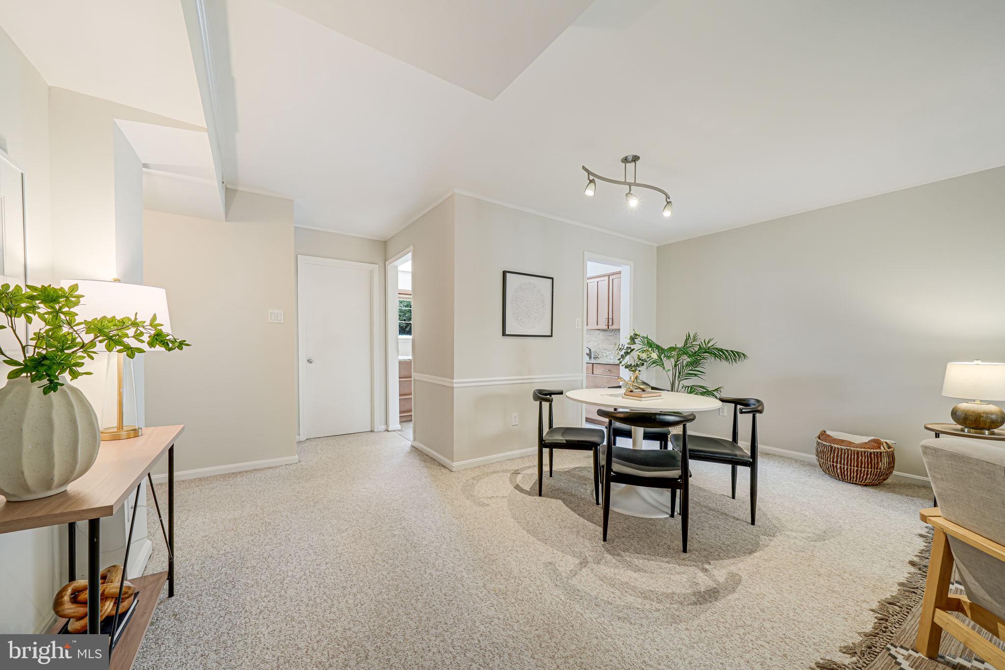 88 N BEDFORD STREET 88C