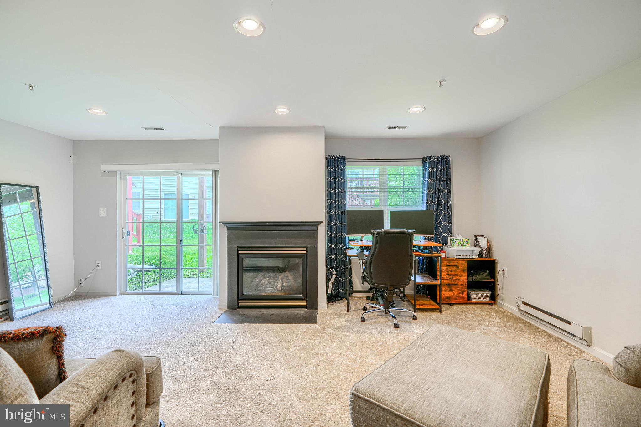 LYONS GATE - Residential