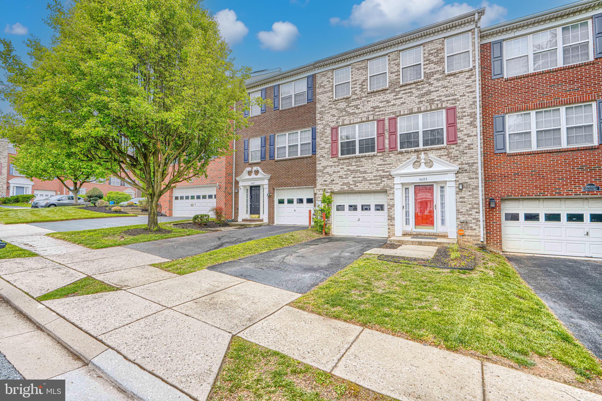 LYONS GATE - Residential