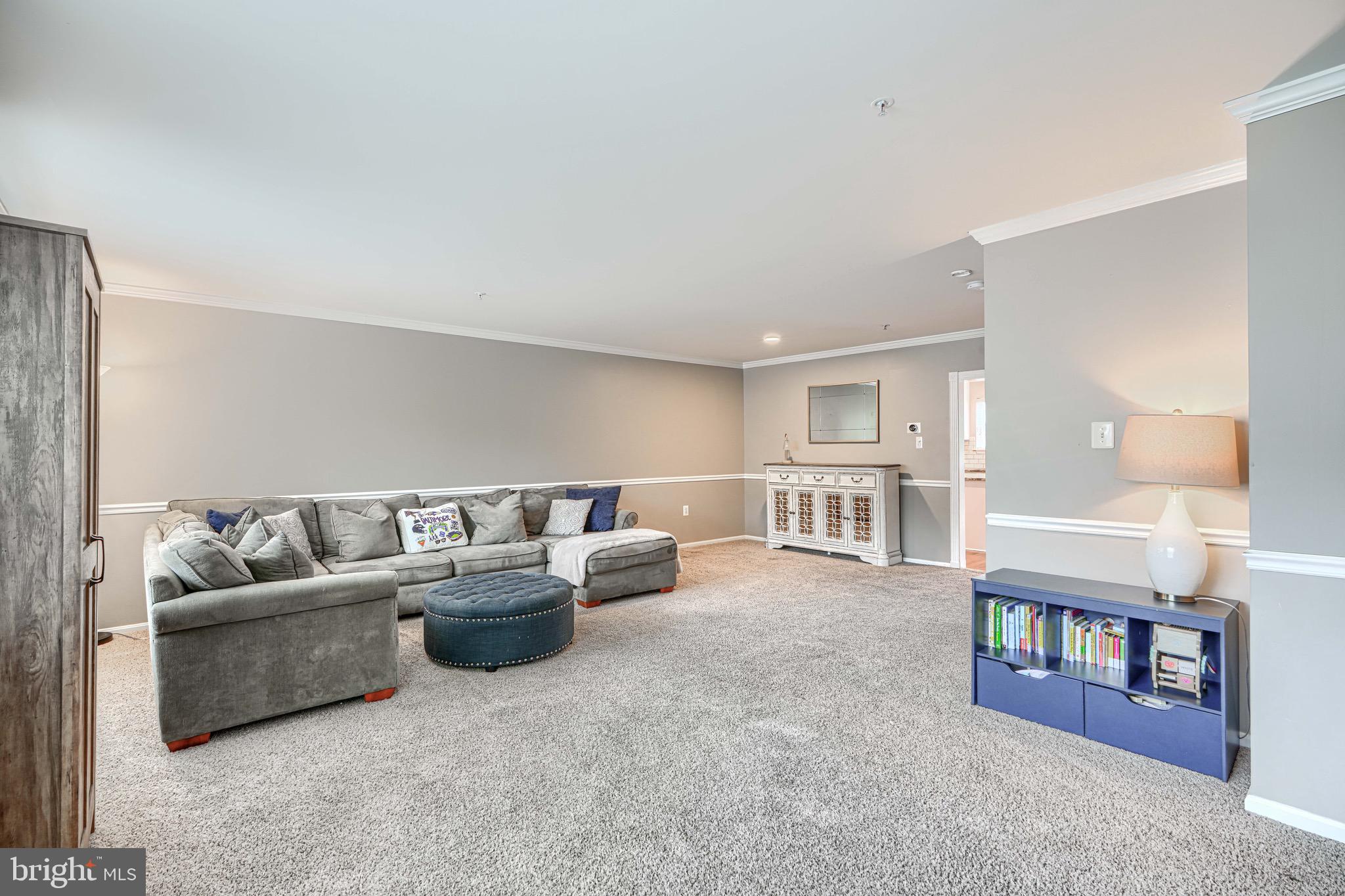LYONS GATE - Residential