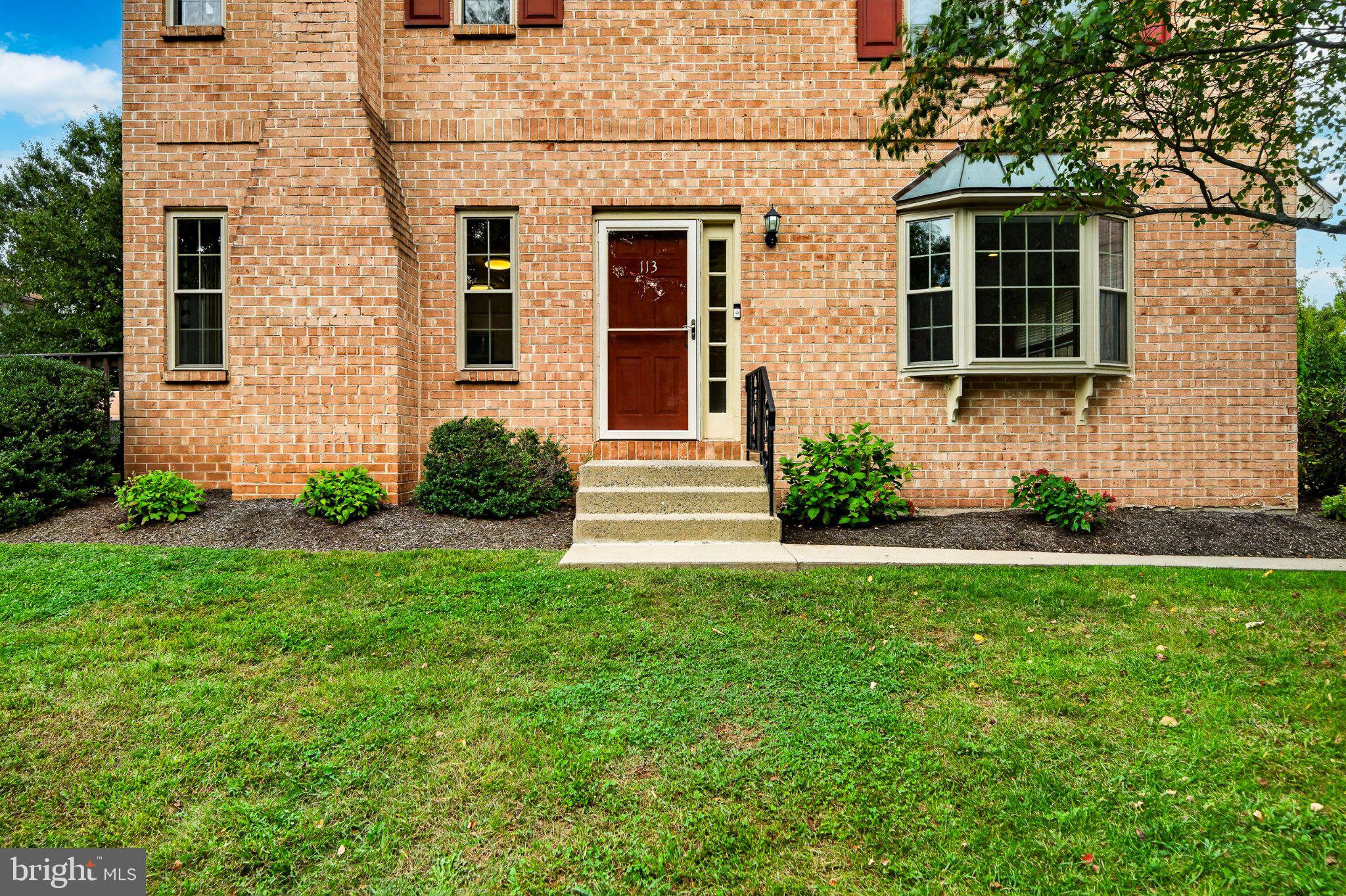 113 SUSAN CONSTANT COURT 13