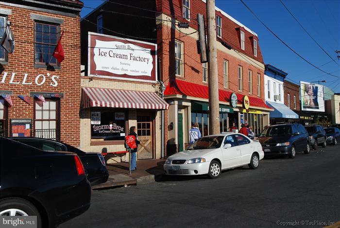 SEVERN HOUSE - Residential Lease