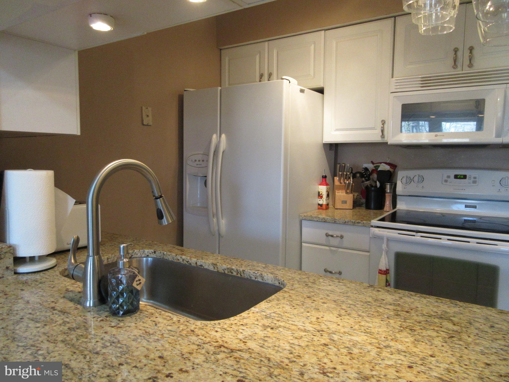 ROCKBURN COMMONS II - Residential