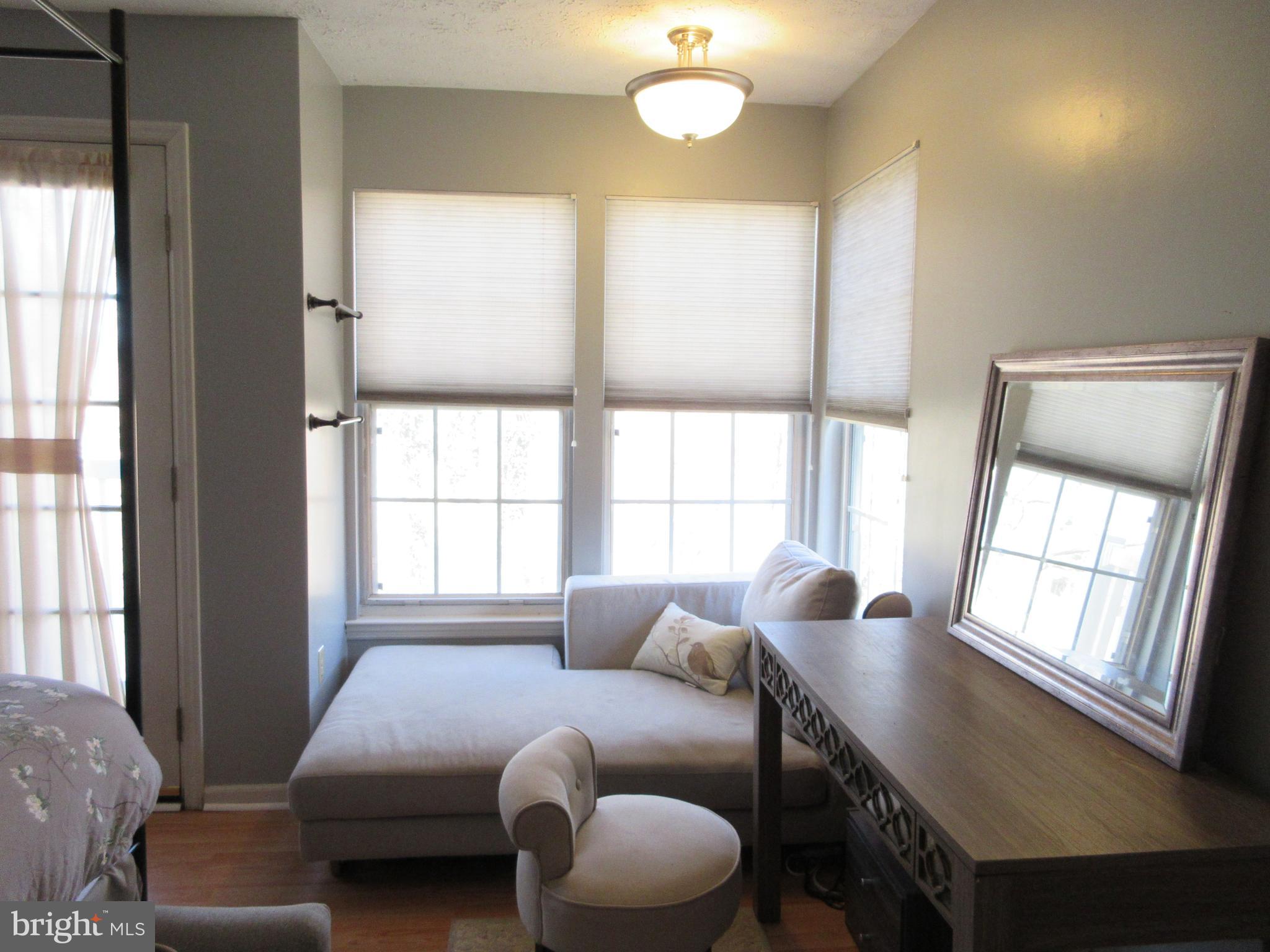 ROCKBURN COMMONS II - Residential