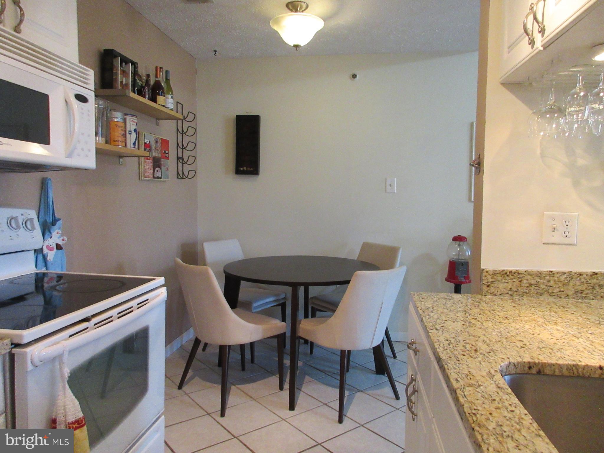 ROCKBURN COMMONS II - Residential