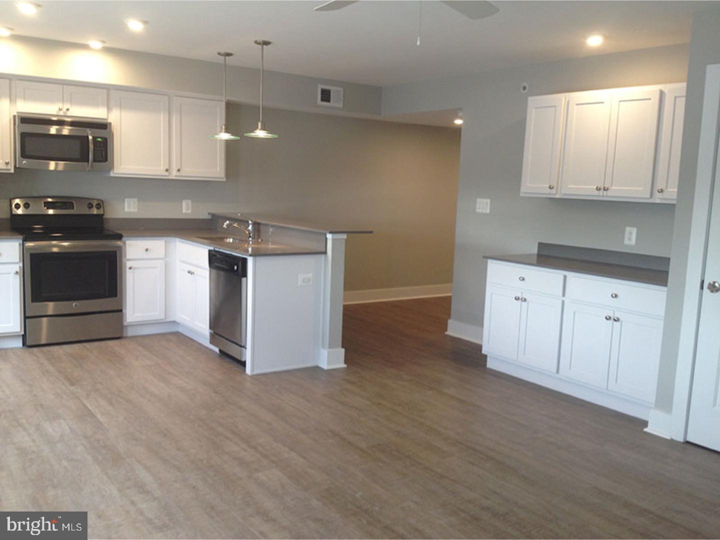 ROXBOROUGH - Residential Lease