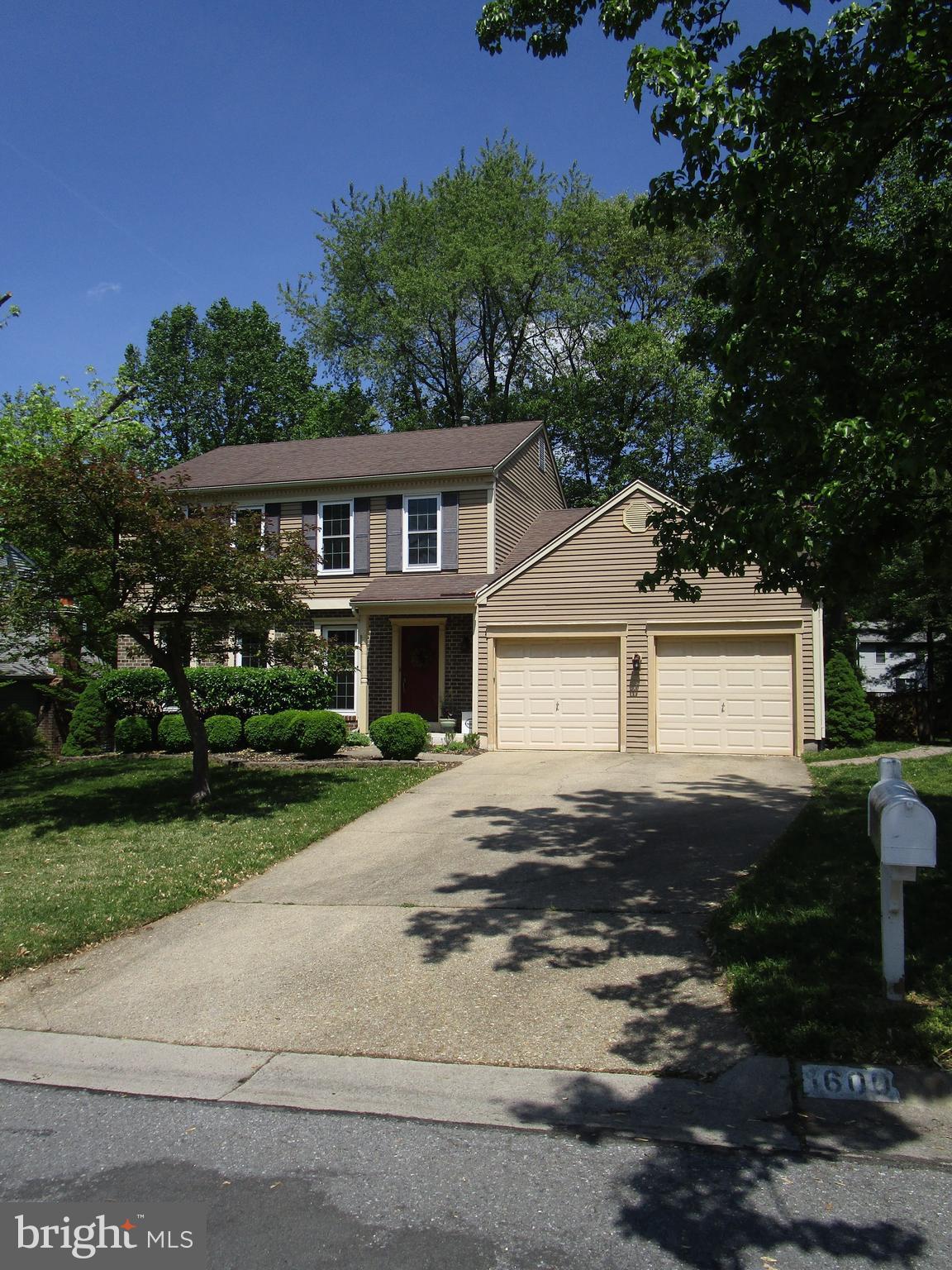 SILVER SPRING - Residential Lease